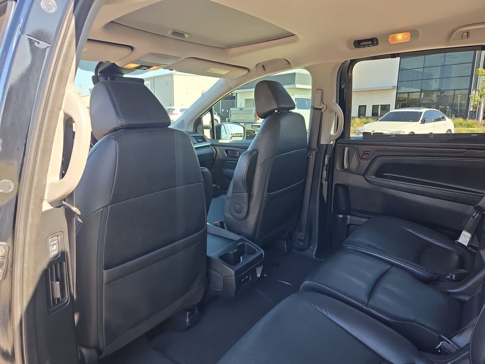 Thumbnail: 2021 Honda Odyssey - 18