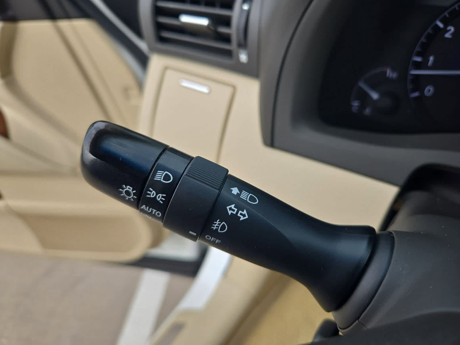 Thumbnail: 2013 Lexus RX - 28