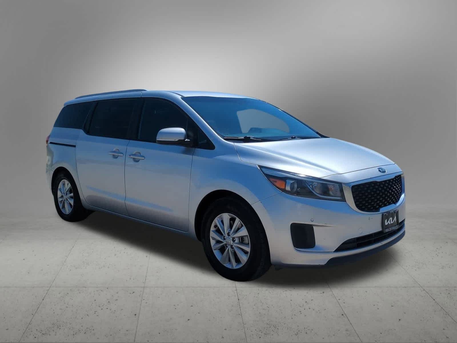 Thumbnail: 2017 Kia Sedona - 8