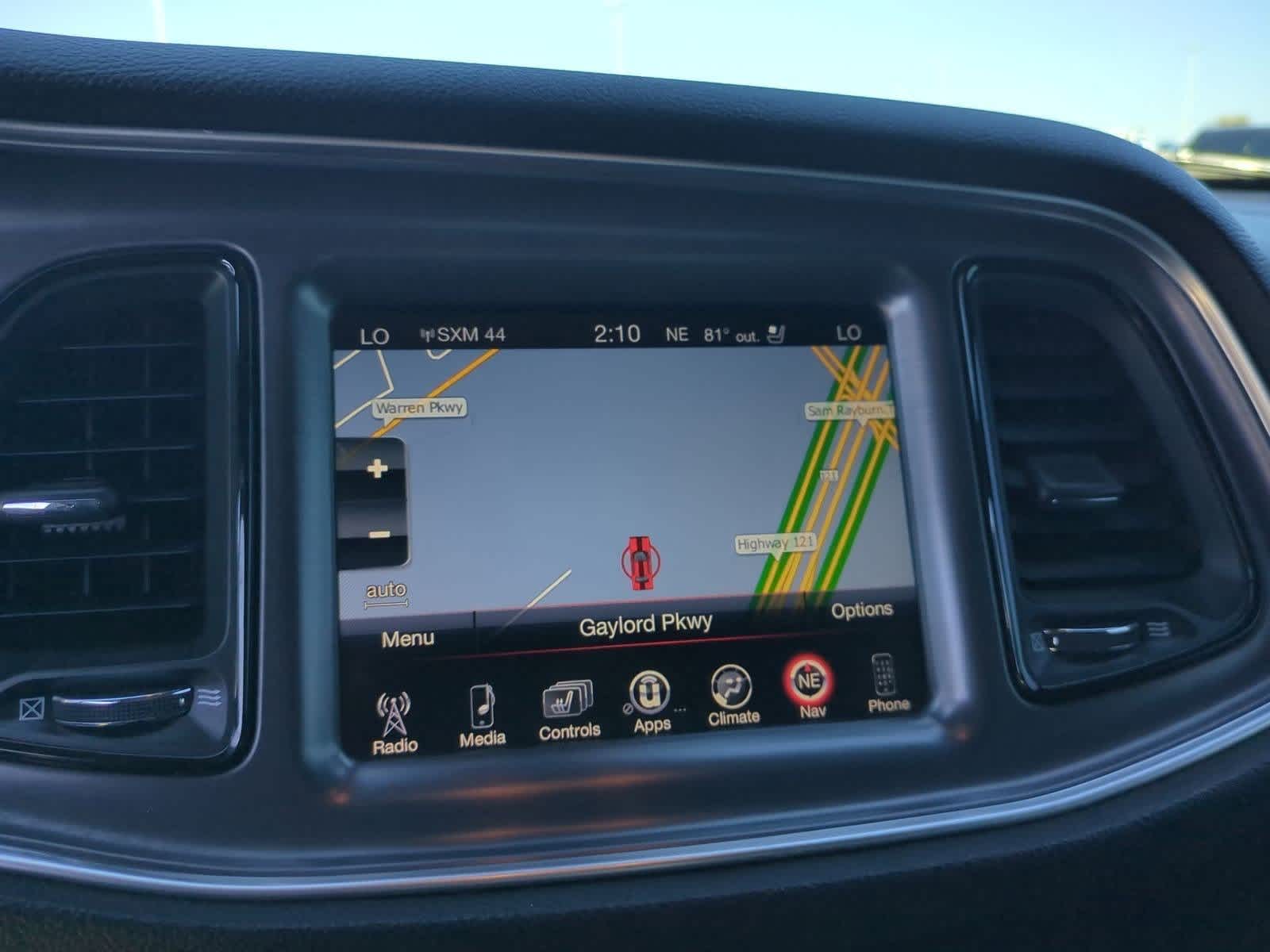 Thumbnail: 2016 Dodge Challenger - 26