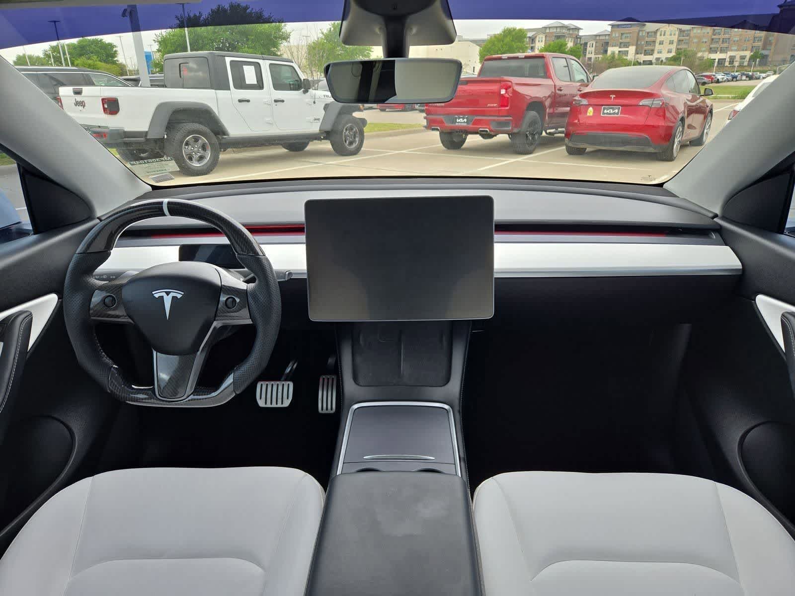 Thumbnail: 2021 Tesla Model Y - 12