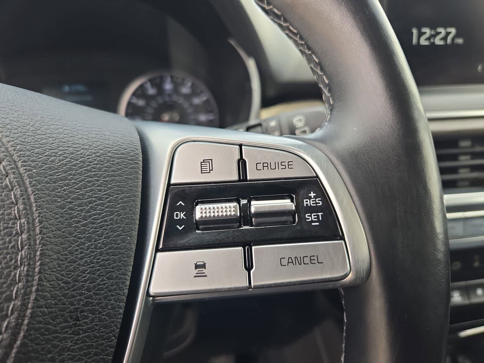 Thumbnail: 2021 Kia Telluride - 25