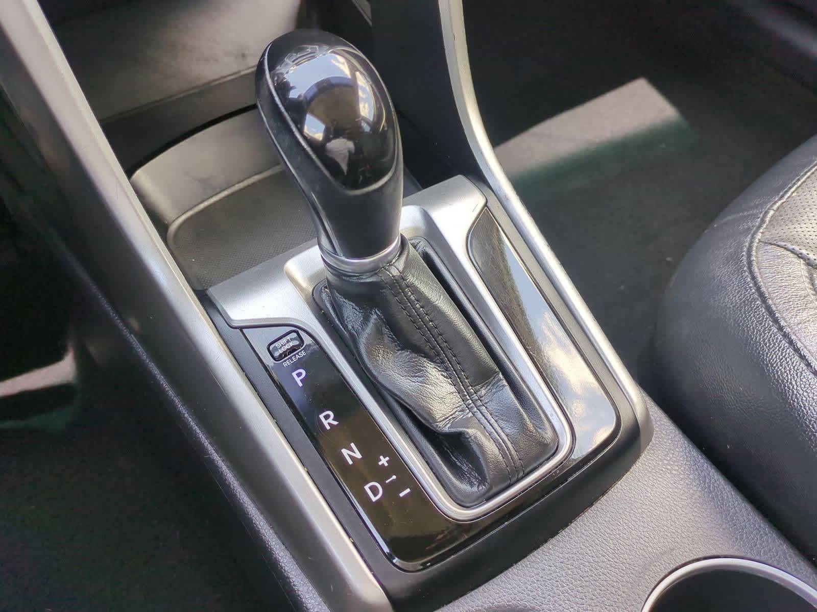 Thumbnail: 2014 Hyundai Elantra - 33