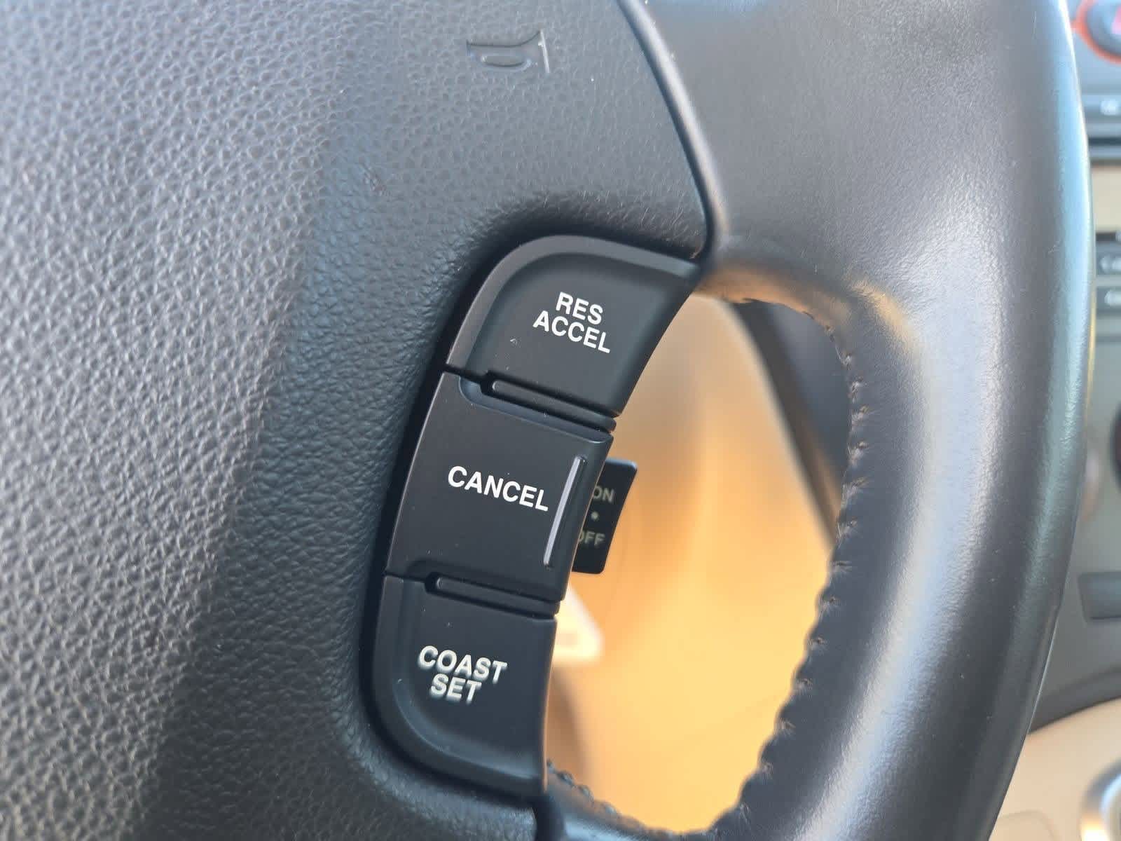 Thumbnail: 2007 Kia Rondo - 26