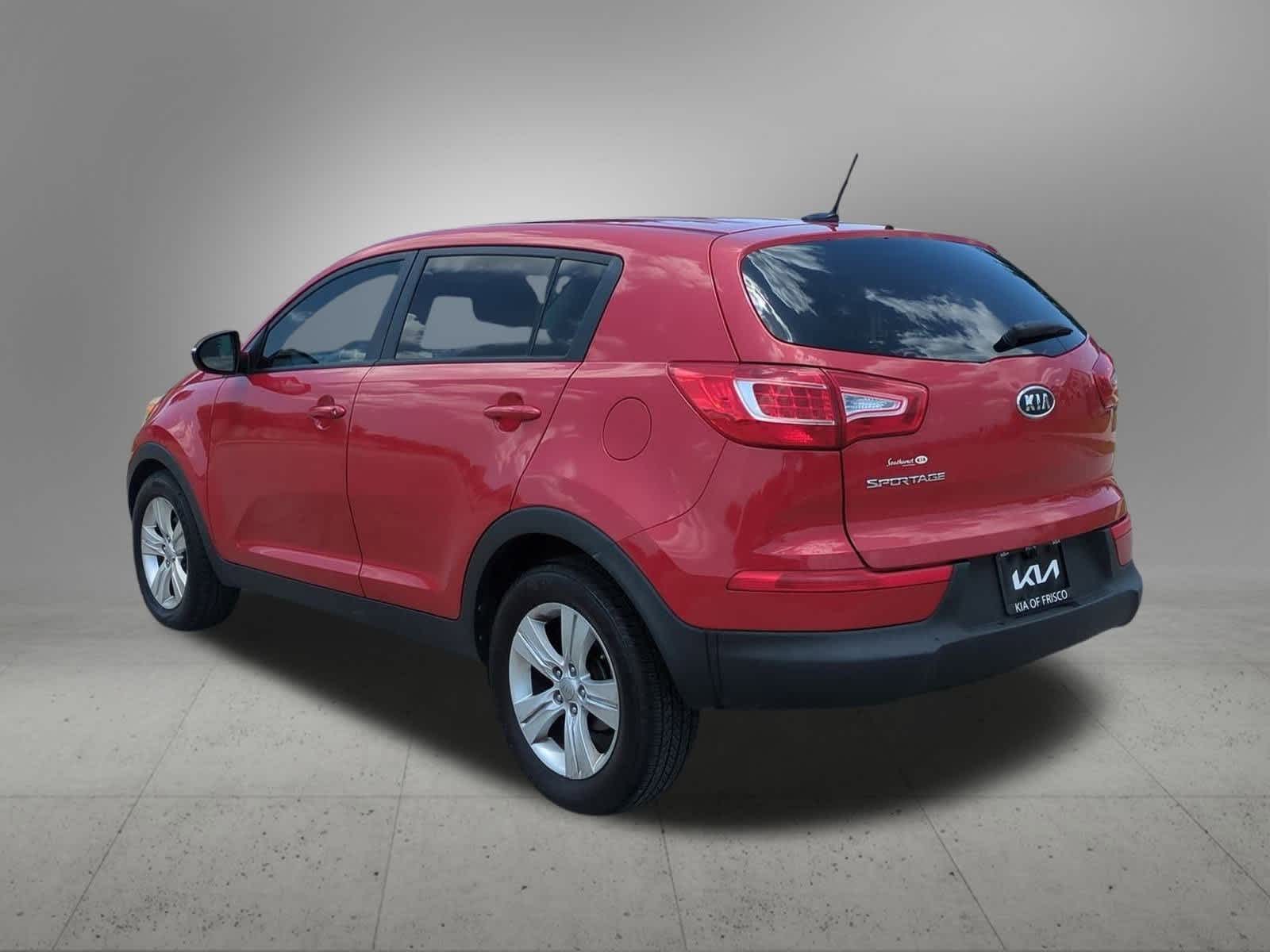 Thumbnail: 2012 Kia Sportage - 4