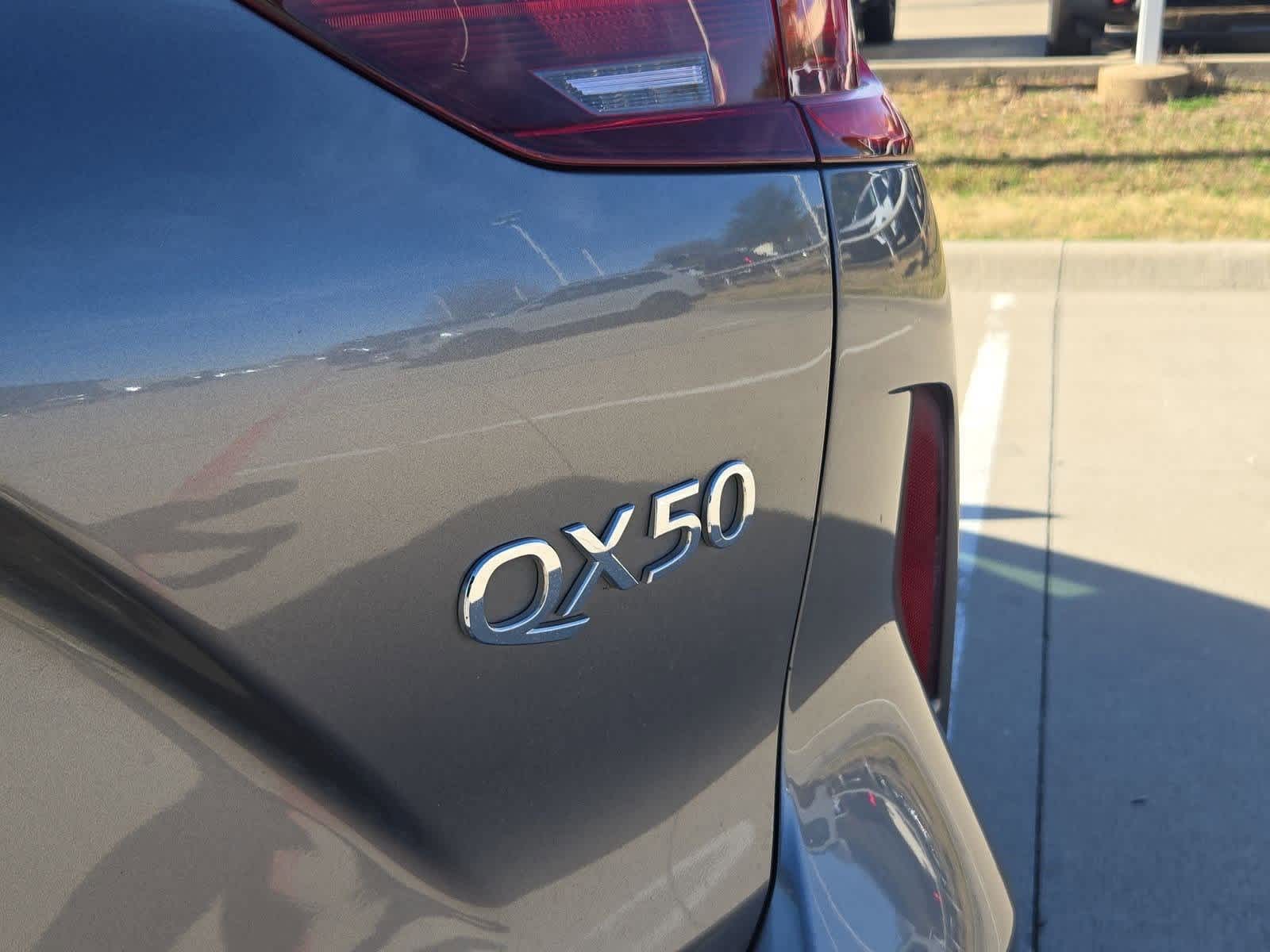 Thumbnail: 2019 INFINITI QX50 - 12