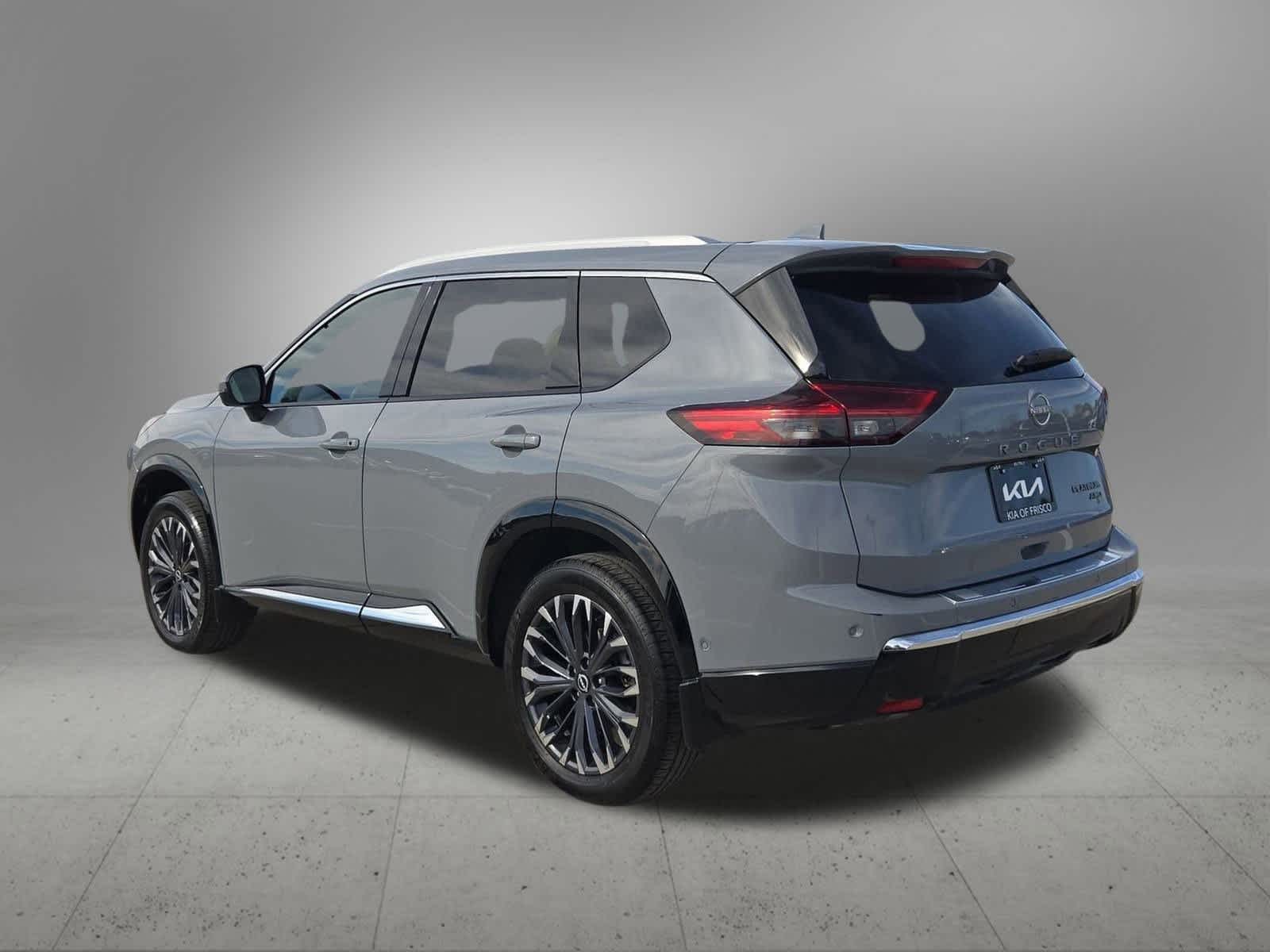 Thumbnail: 2024 Nissan Rogue - 4