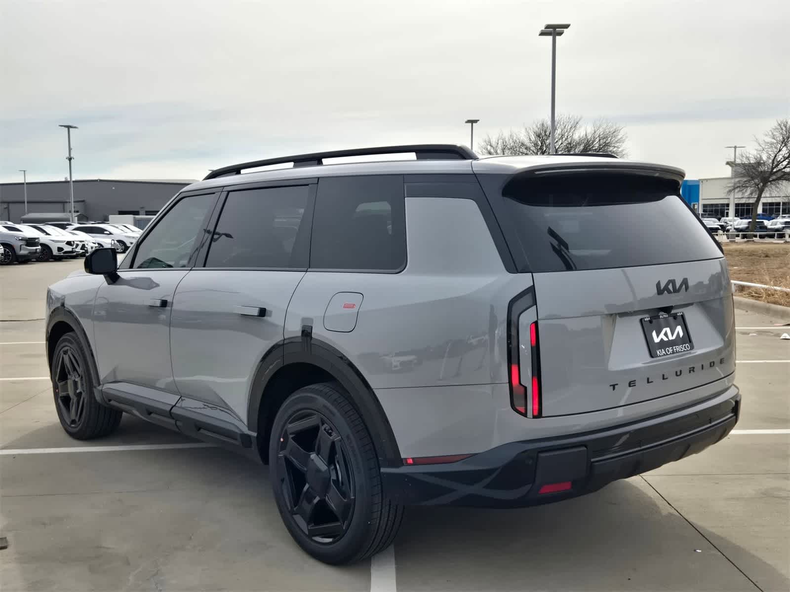 Thumbnail: 2027 Kia Telluride - 3
