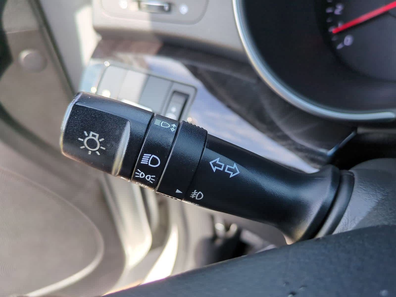 Thumbnail: 2014 Kia Sorento - 25