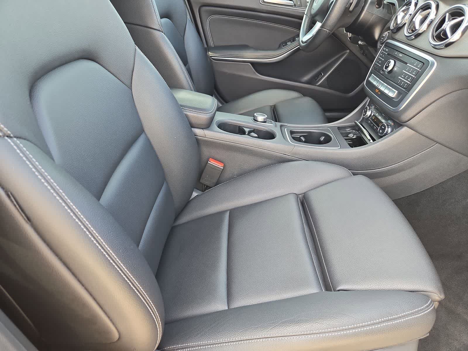 Thumbnail: 2019 Mercedes-Benz GLA - 20