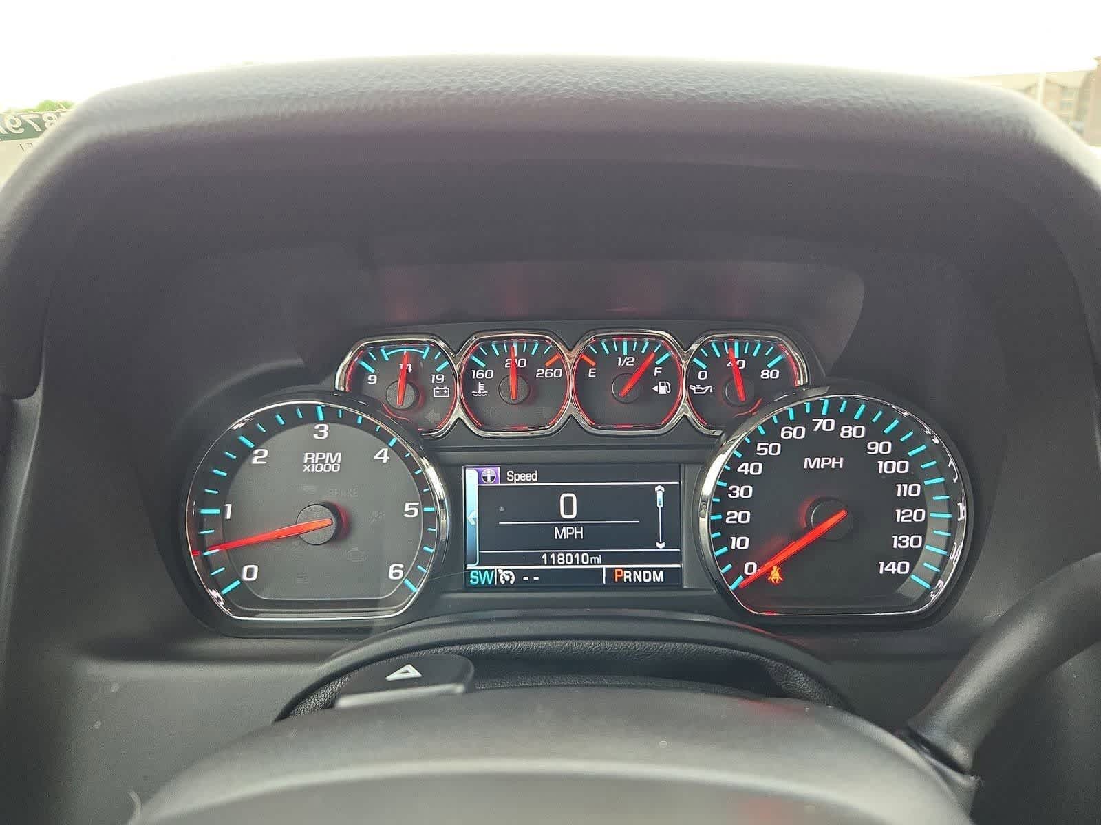 Thumbnail: 2015 Chevrolet Tahoe - 33