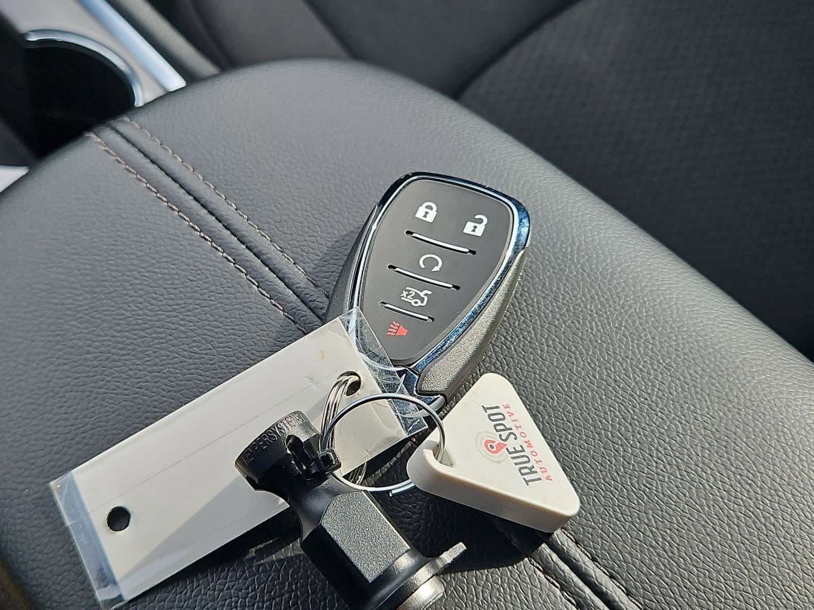 Thumbnail: 2024 Chevrolet Malibu - 33