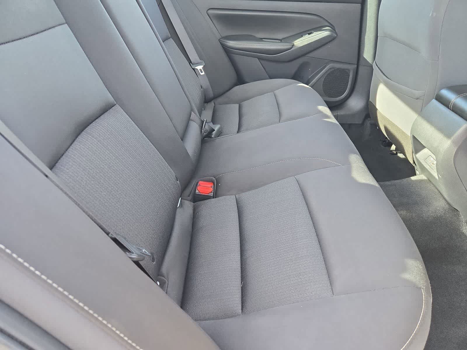 Thumbnail: 2019 Nissan Altima - 18