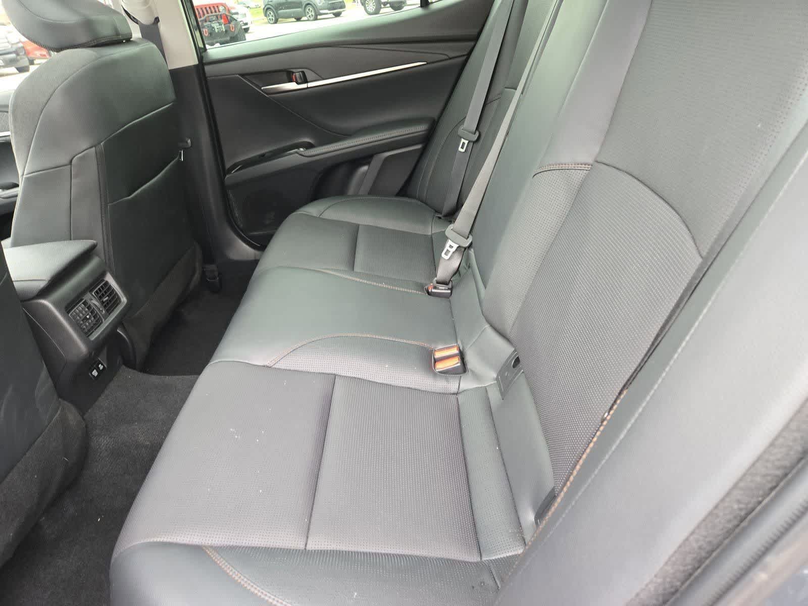 Thumbnail: 2025 Toyota Camry - 18