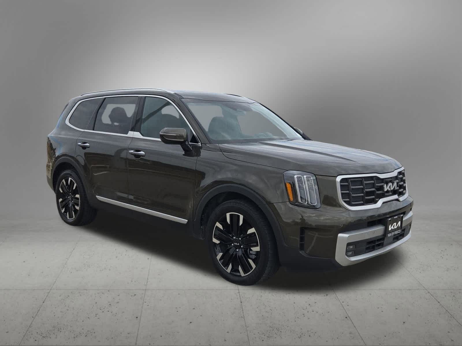Thumbnail: 2023 Kia Telluride - 8