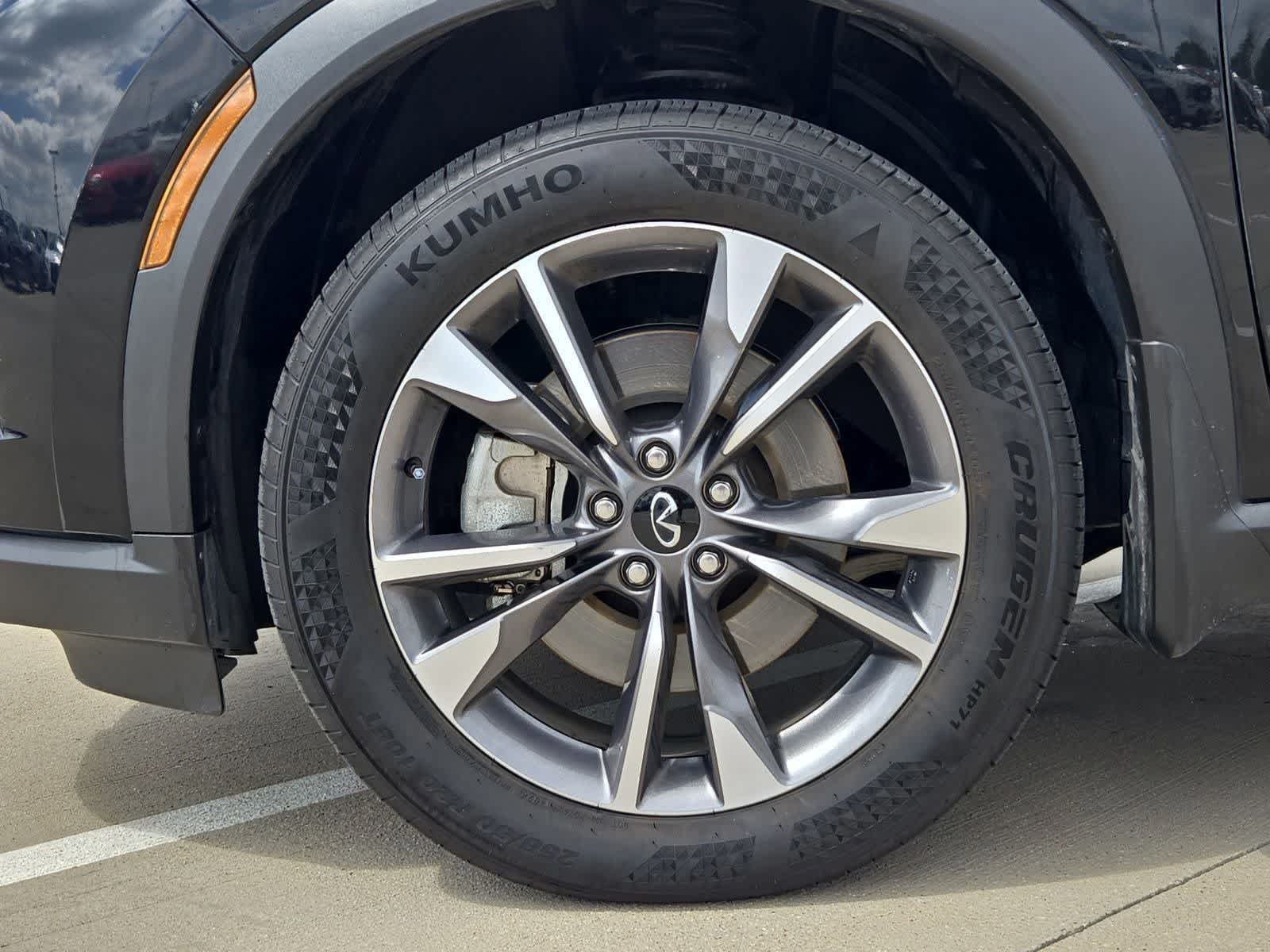 Thumbnail: 2023 INFINITI QX60 - 11