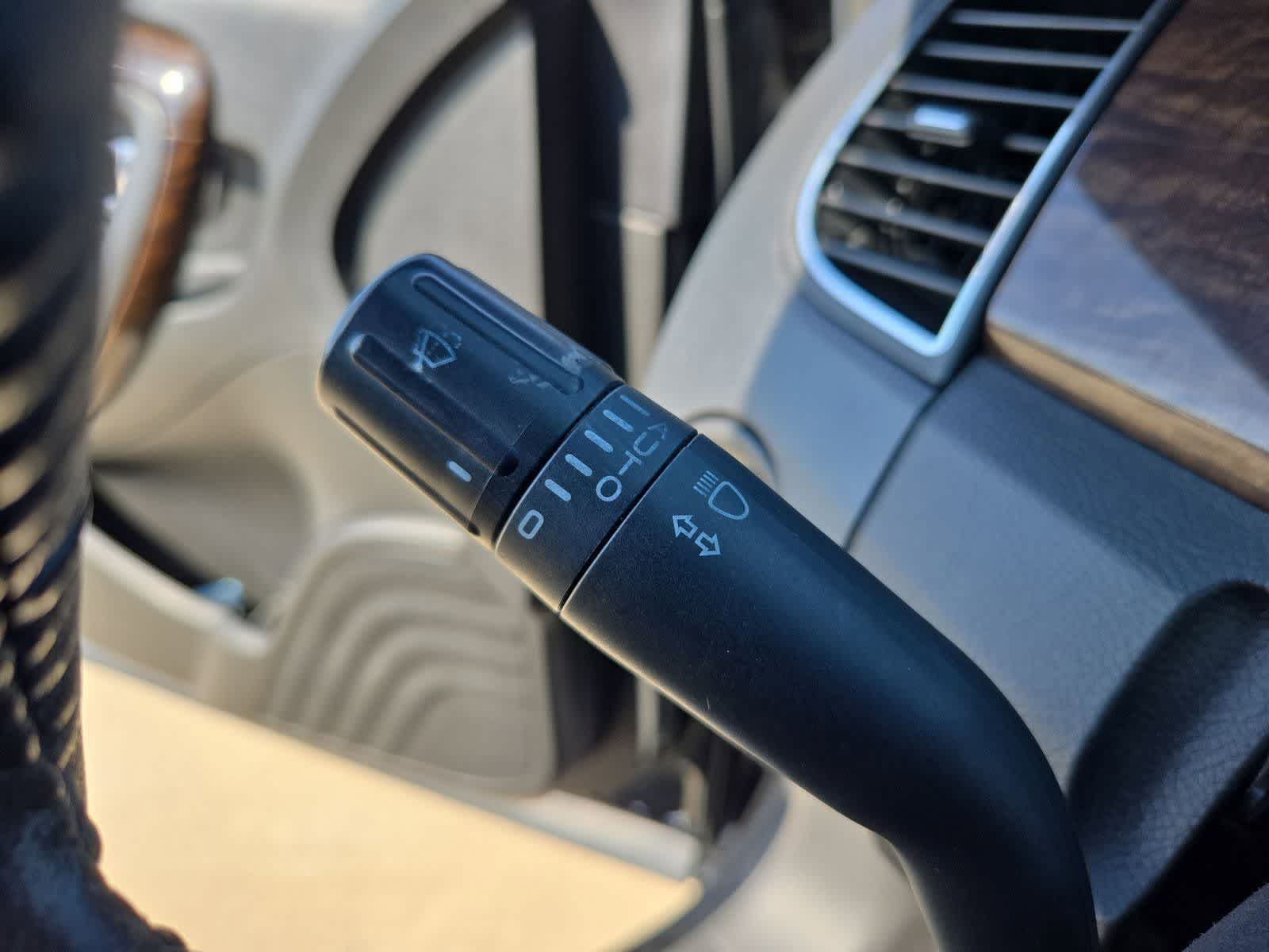 Thumbnail: 2017 Ford Taurus - 25