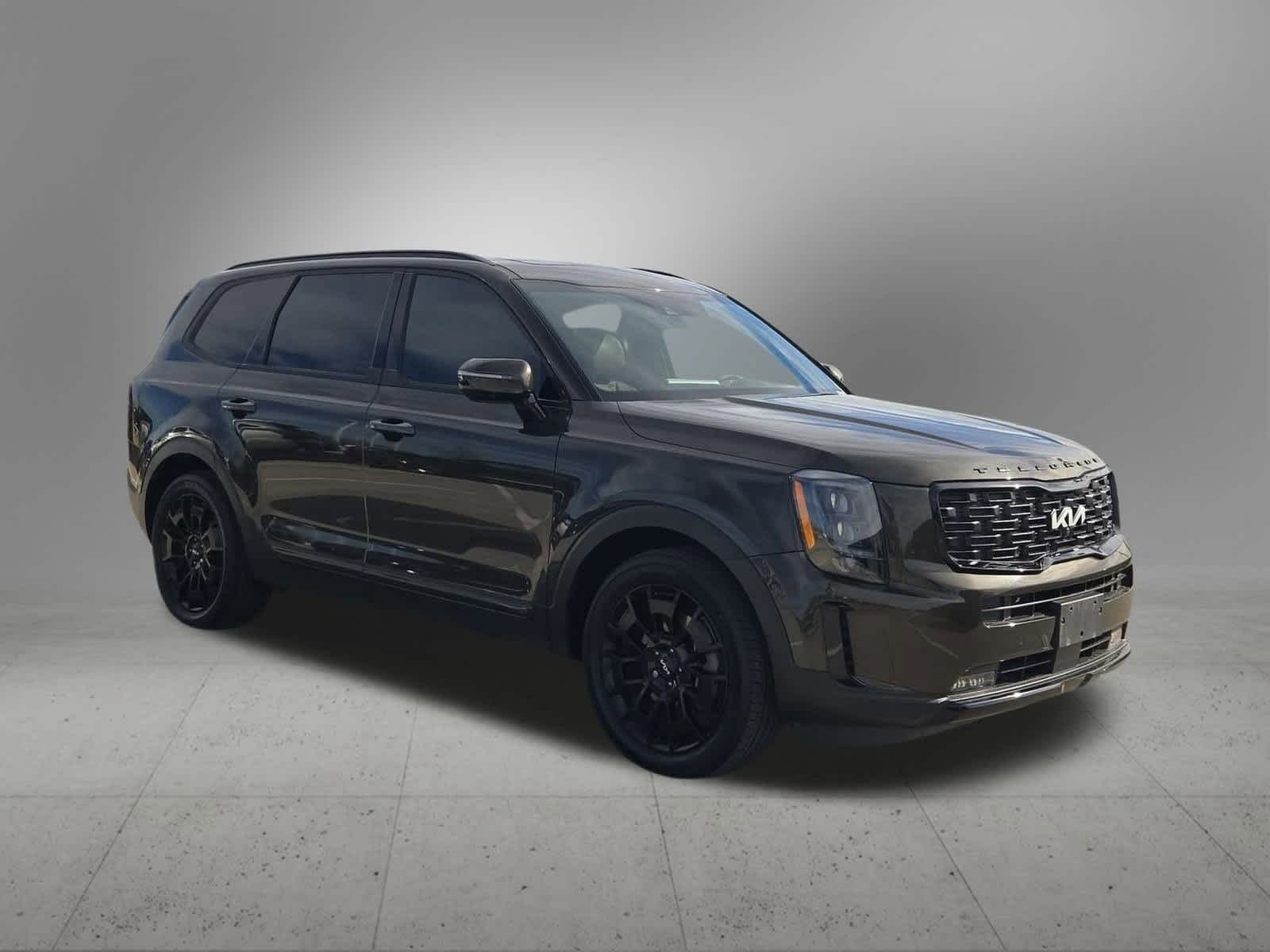 Thumbnail: 2022 Kia Telluride - 8