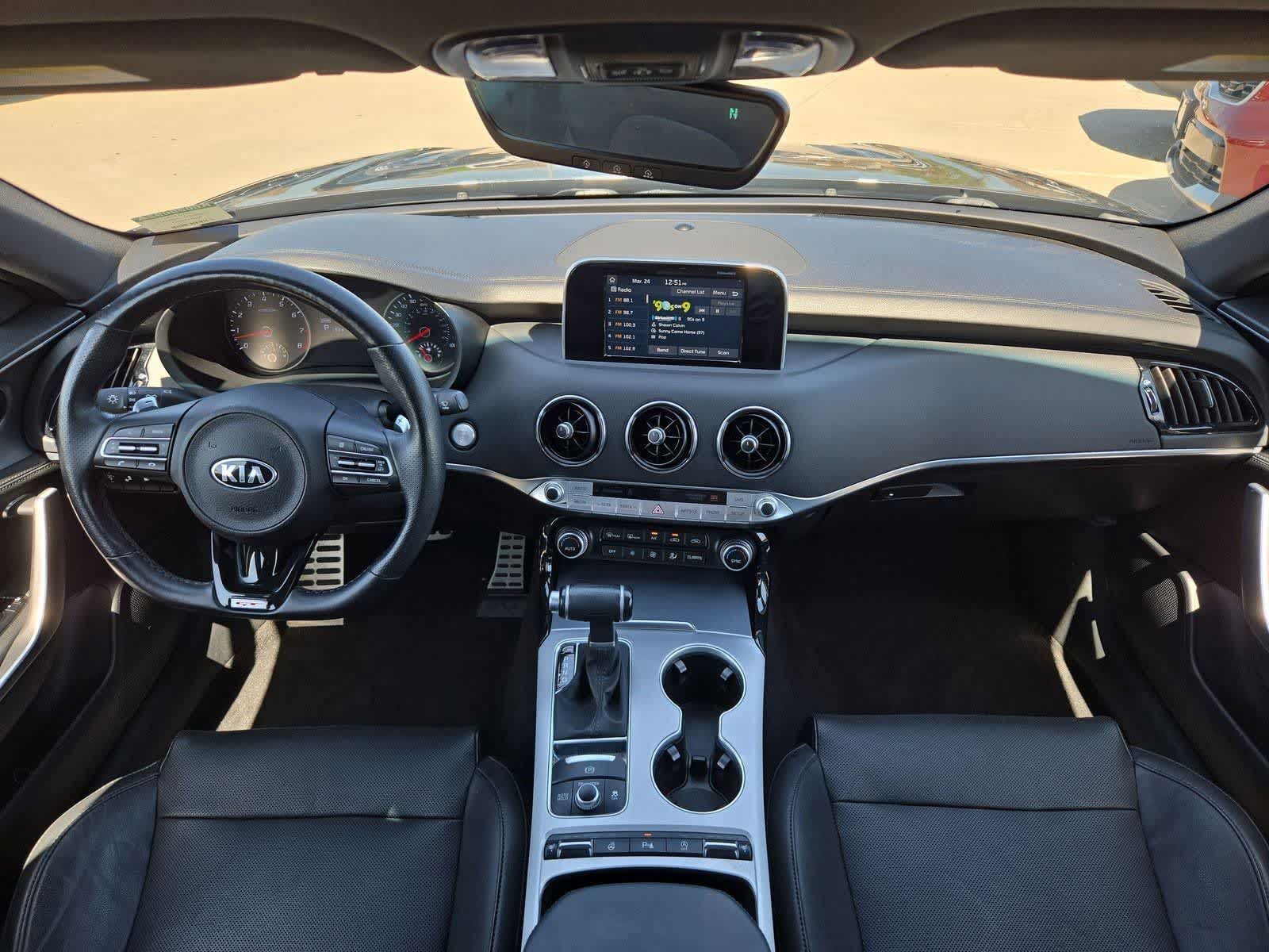 Thumbnail: 2019 Kia Stinger - 13