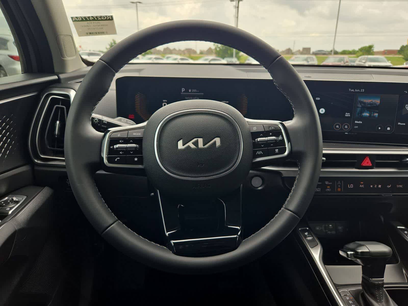 Thumbnail: 2024 Kia Sorento - 22