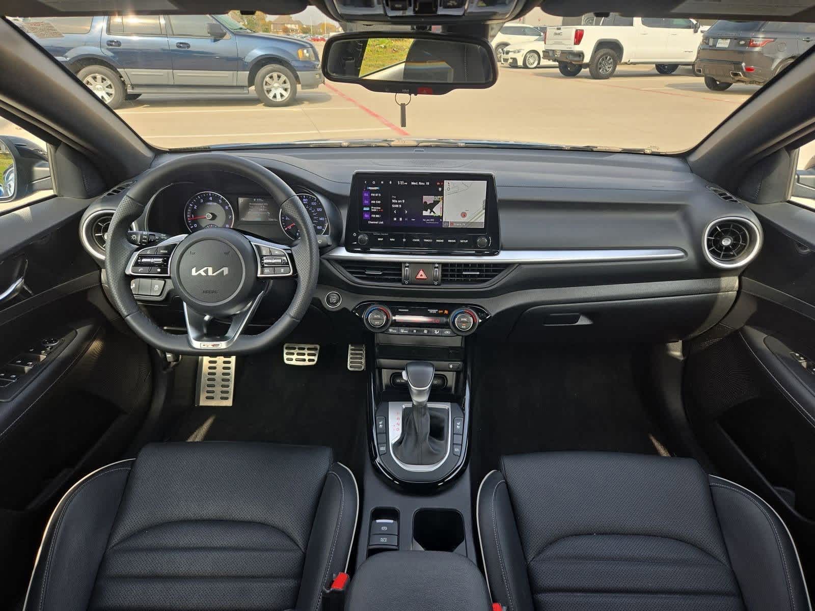 Thumbnail: 2023 Kia Forte - 15