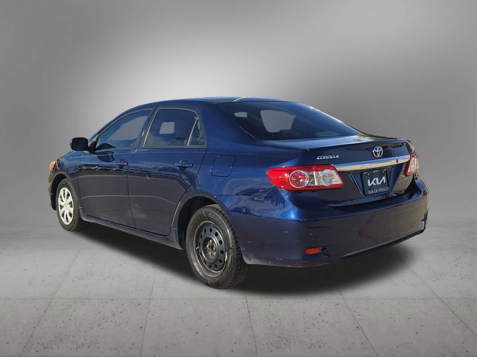 Thumbnail: 2011 Toyota Corolla - 4