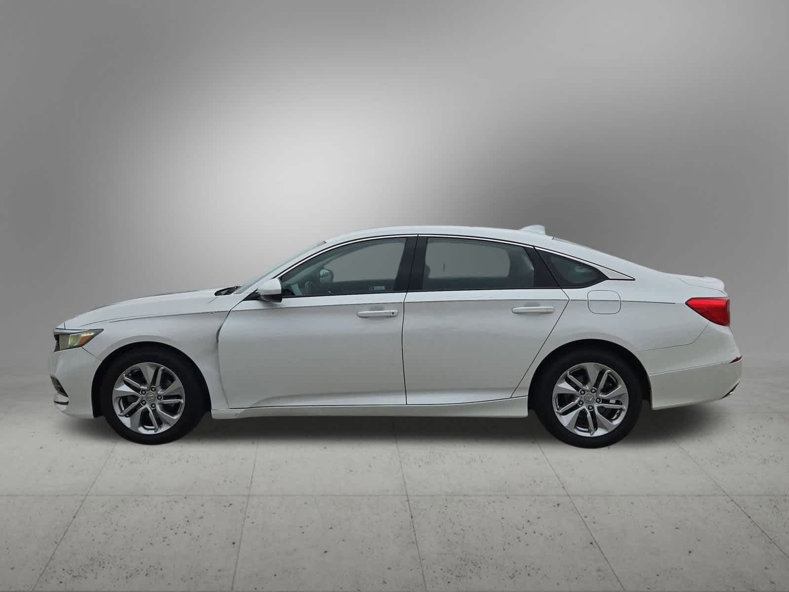 Thumbnail: 2019 Honda Accord - 3