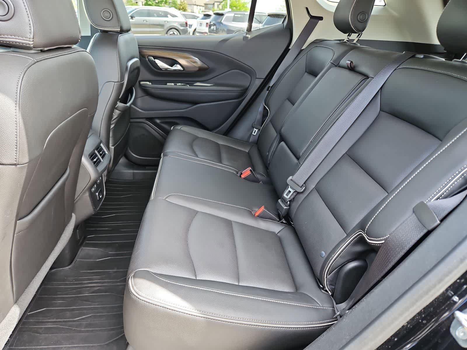 Thumbnail: 2018 GMC Terrain - 25
