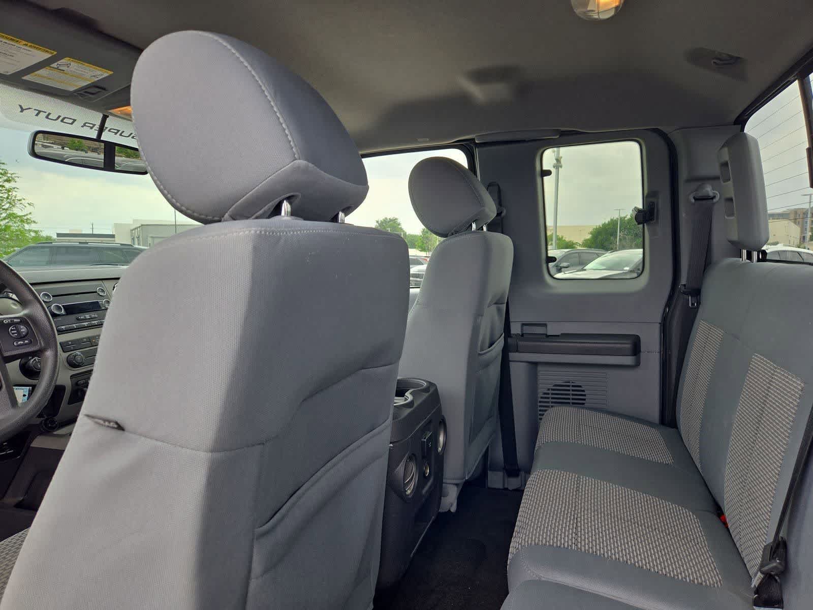 Thumbnail: 2015 Ford F-350 - 17