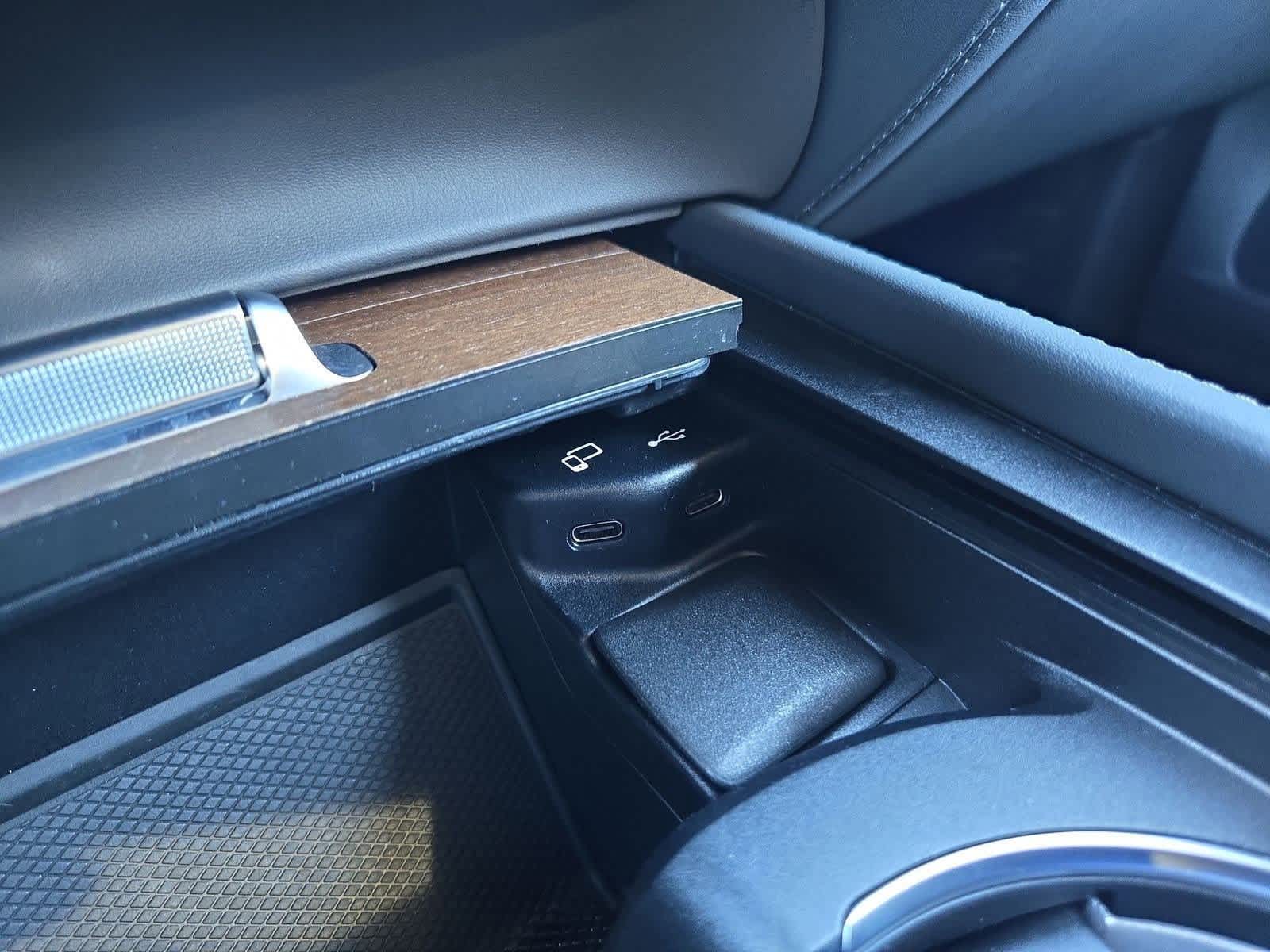 Thumbnail: 2022 Mercedes-Benz GLE - 32