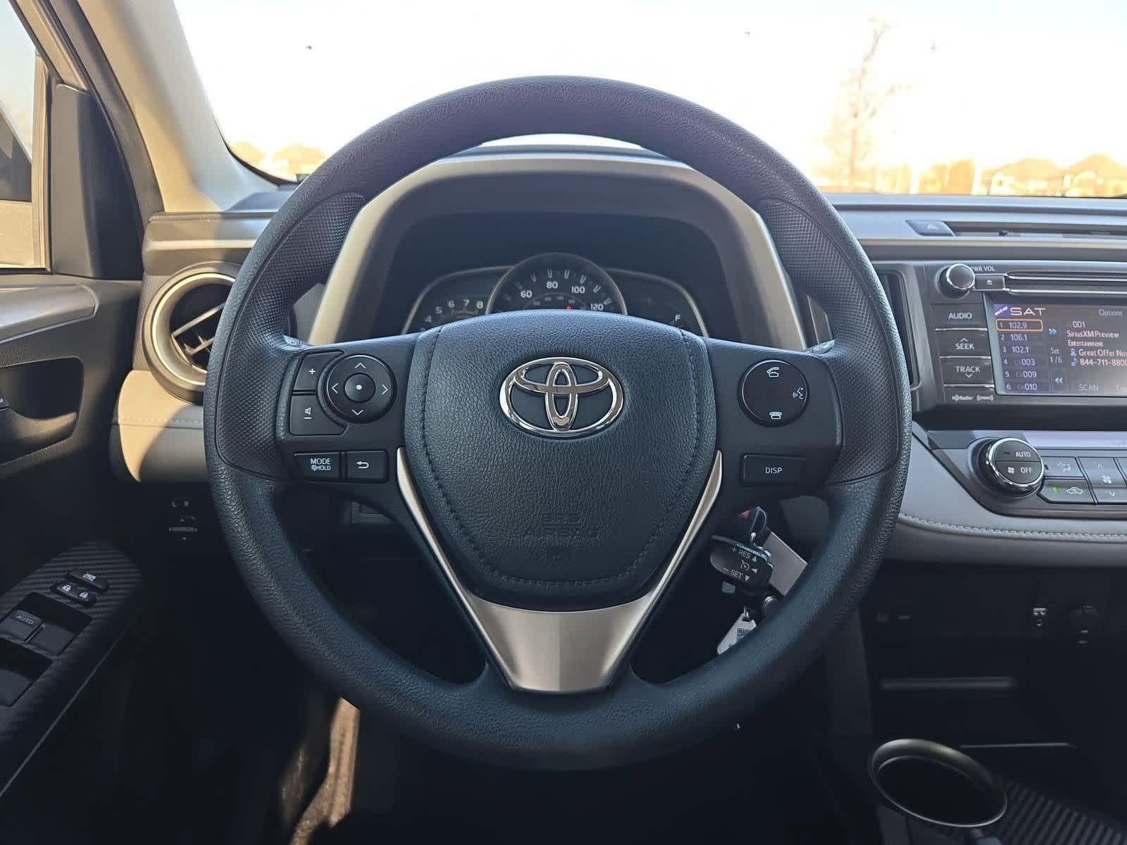 Thumbnail: 2013 Toyota RAV4 - 23