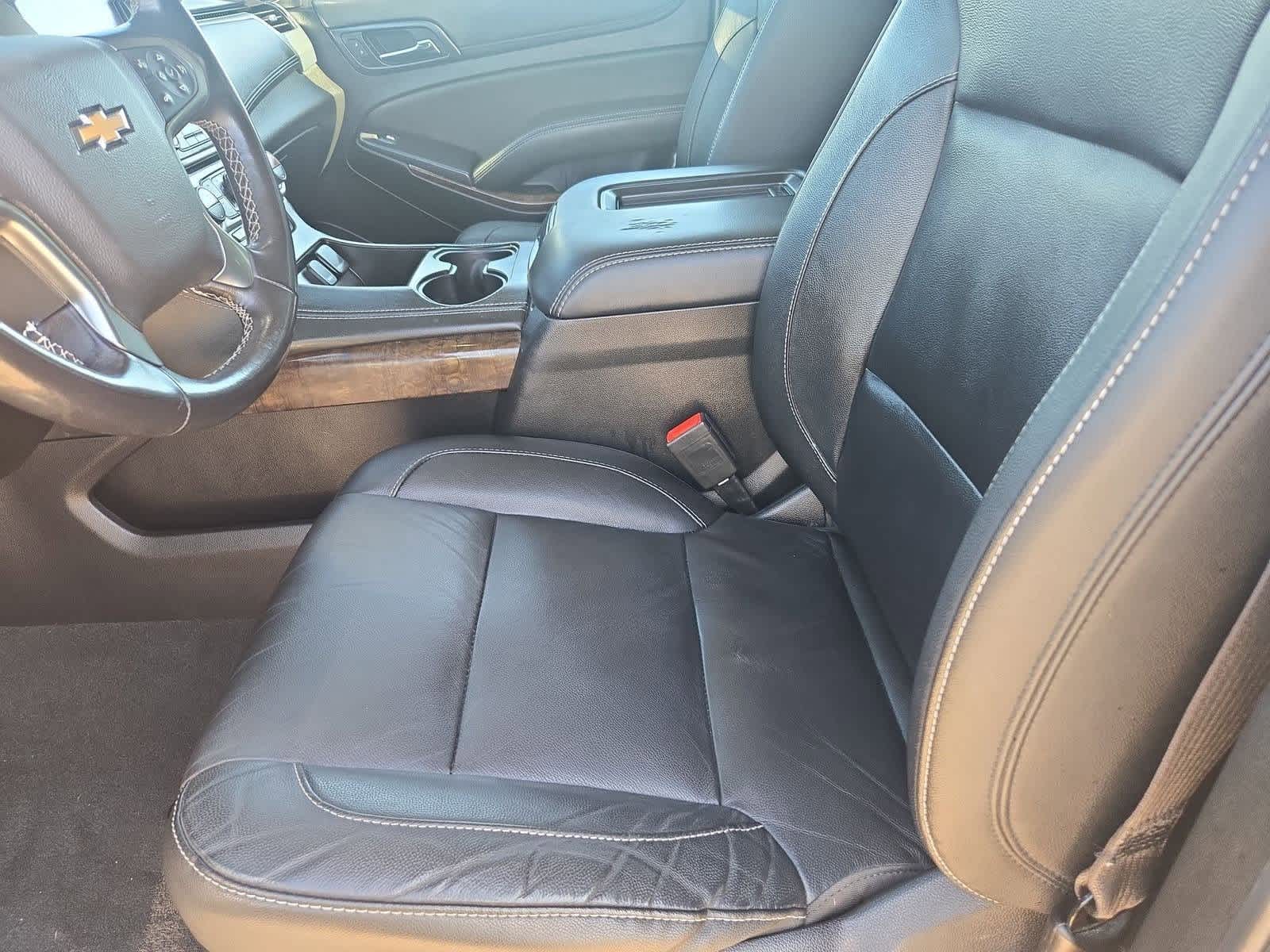 Thumbnail: 2020 Chevrolet Suburban - 15