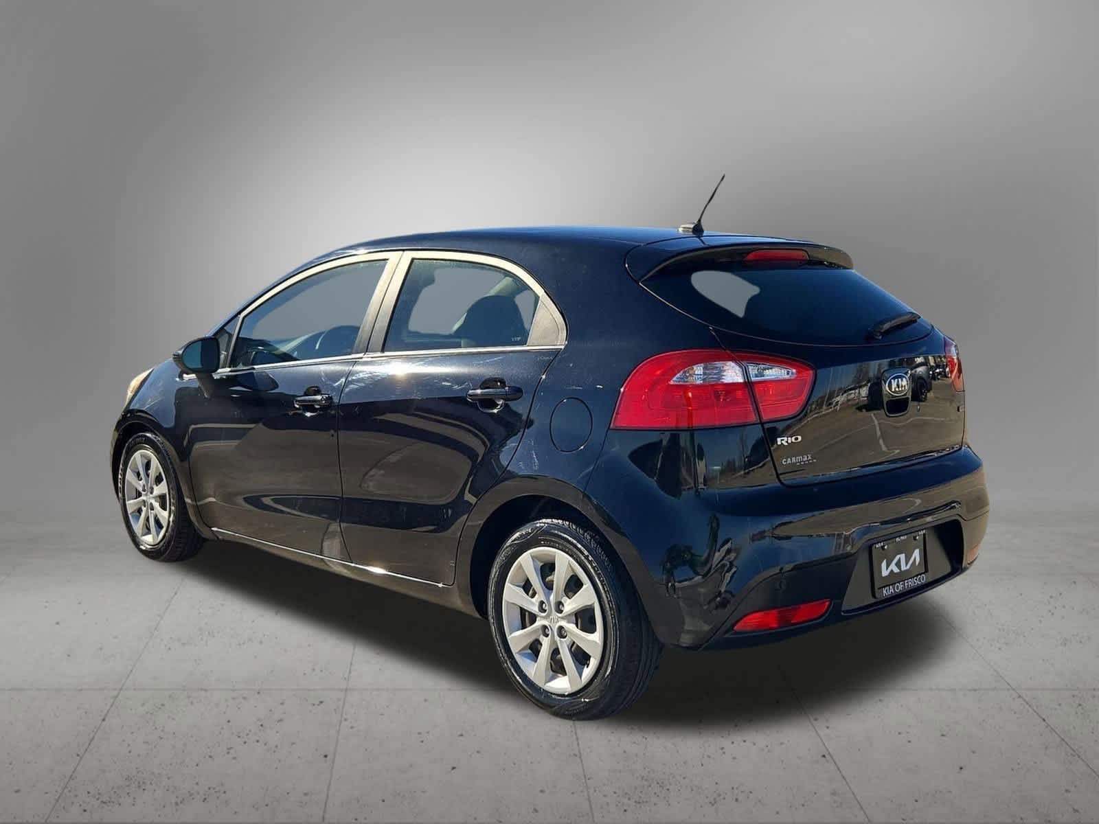 Thumbnail: 2013 Kia Rio - 4