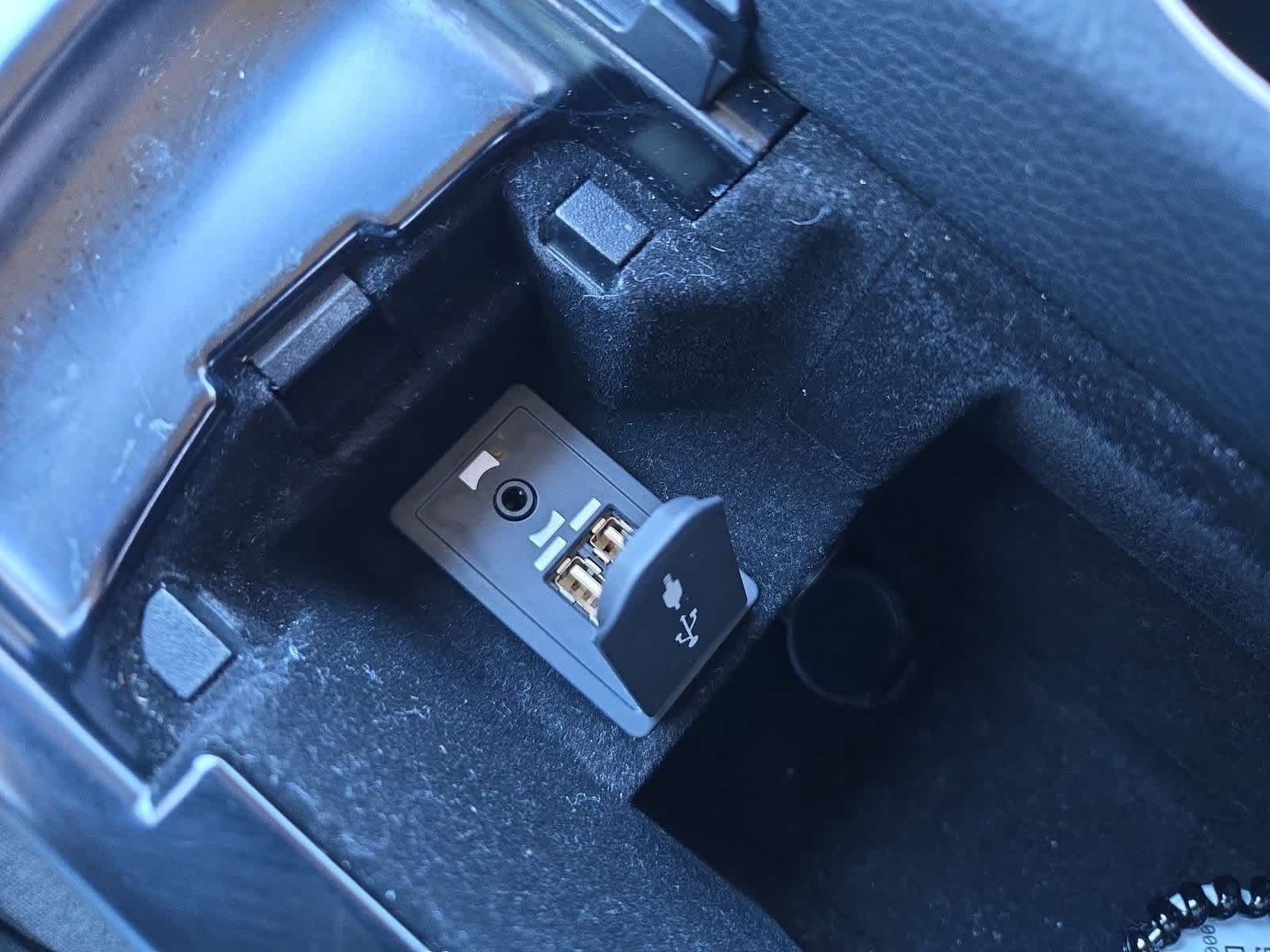 Thumbnail: 2014 Lexus IS - 31