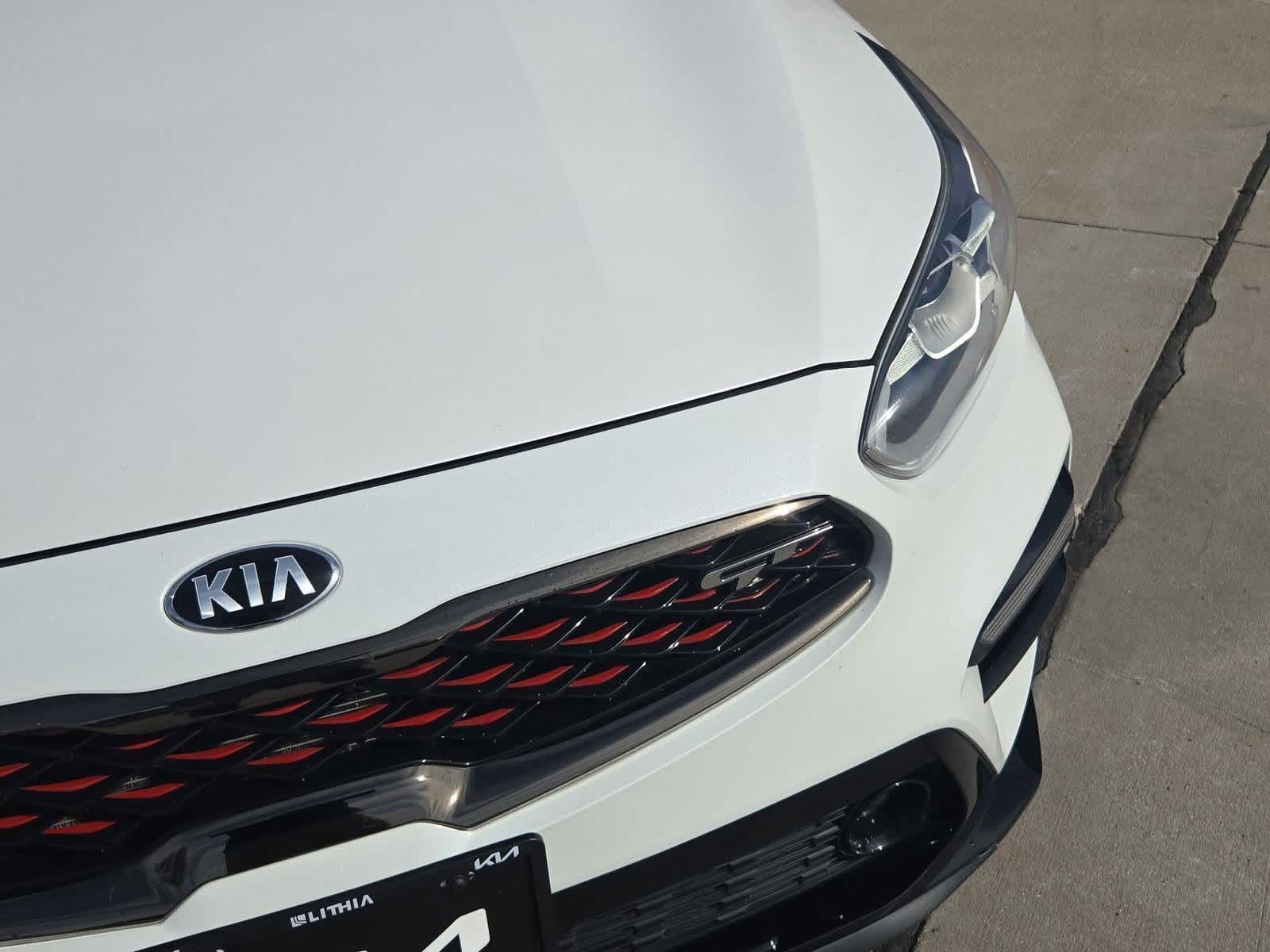Thumbnail: 2020 Kia Forte - 11
