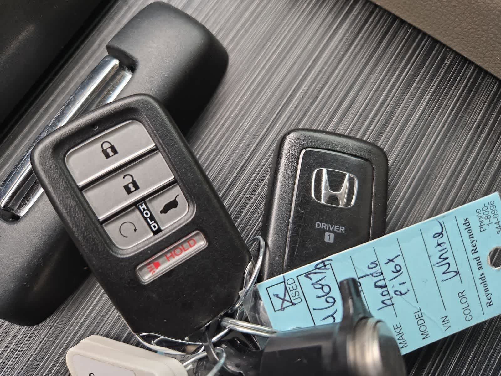 Thumbnail: 2016 Honda Pilot - 34