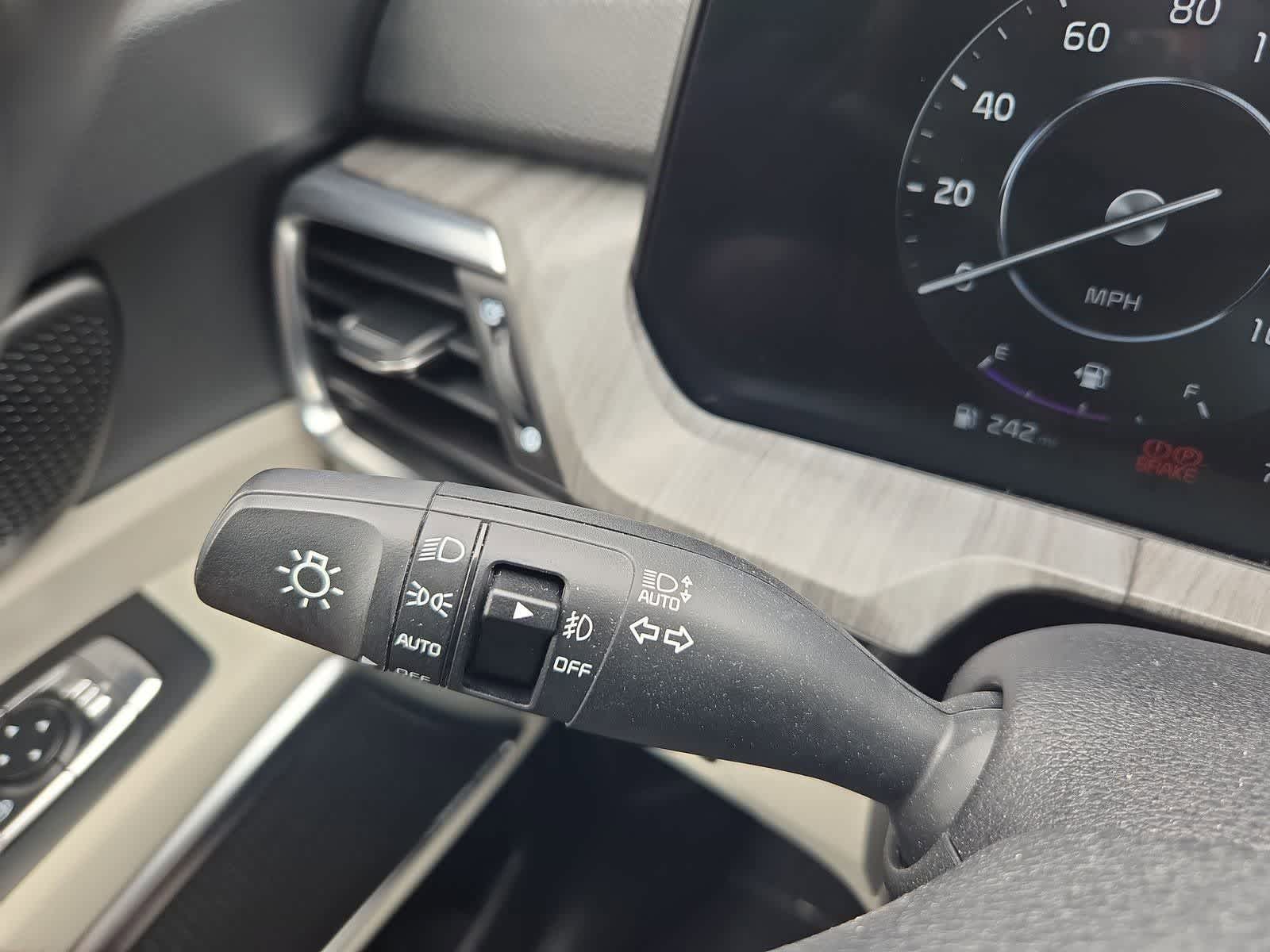 Thumbnail: 2025 Kia Telluride - 26