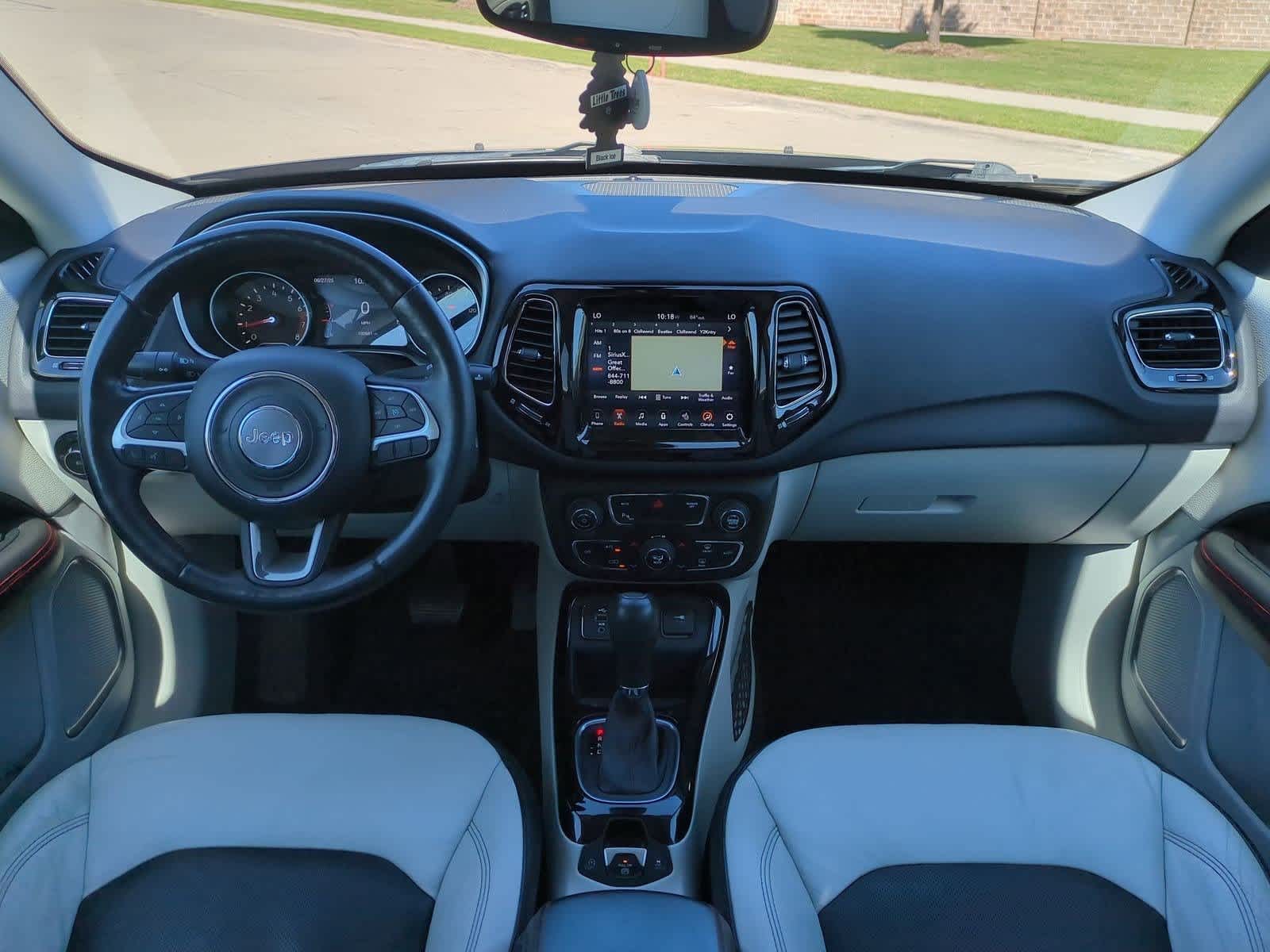 Thumbnail: 2018 Jeep Compass - 15