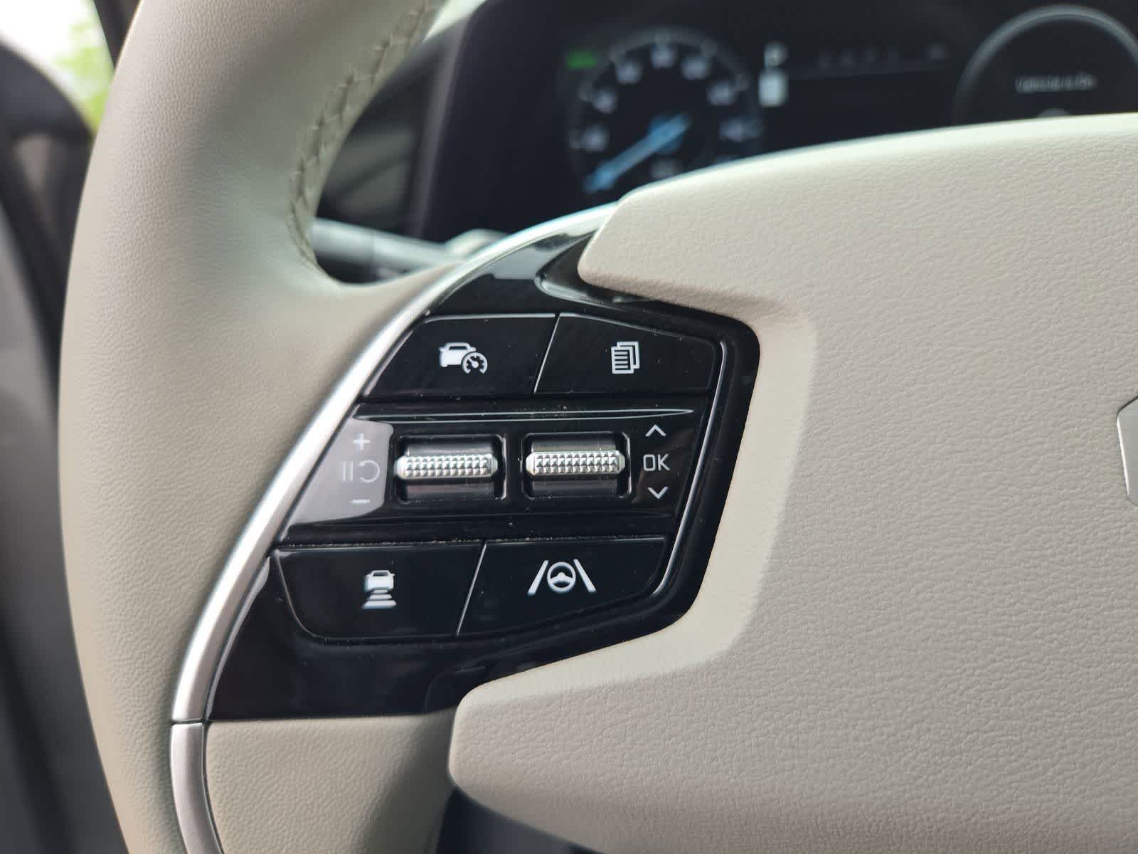 Thumbnail: 2023 Kia Niro - 21