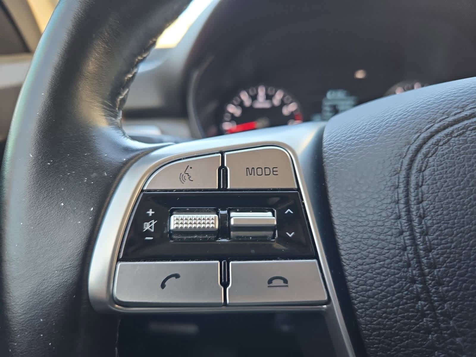 Thumbnail: 2022 Kia Telluride - 24