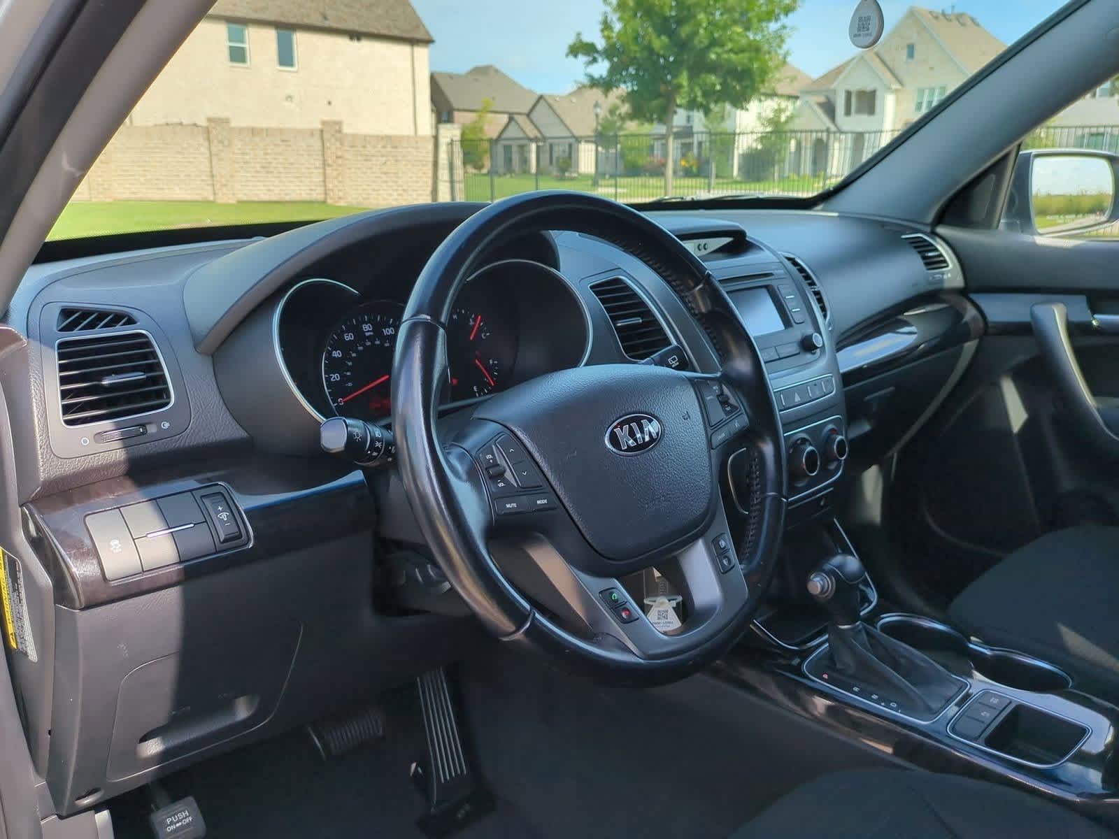 Thumbnail: 2014 Kia Sorento - 2