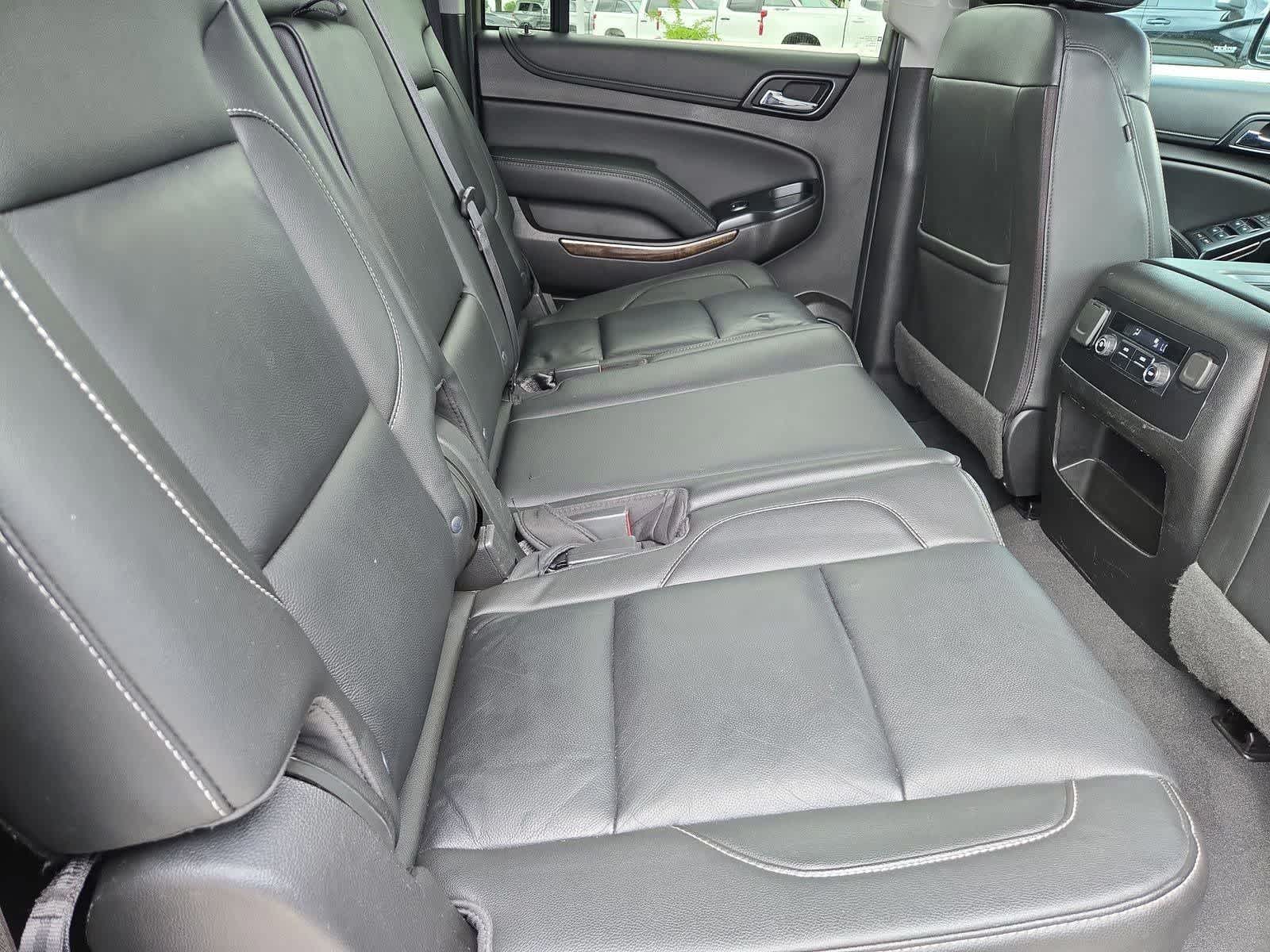Thumbnail: 2019 Chevrolet Suburban - 17