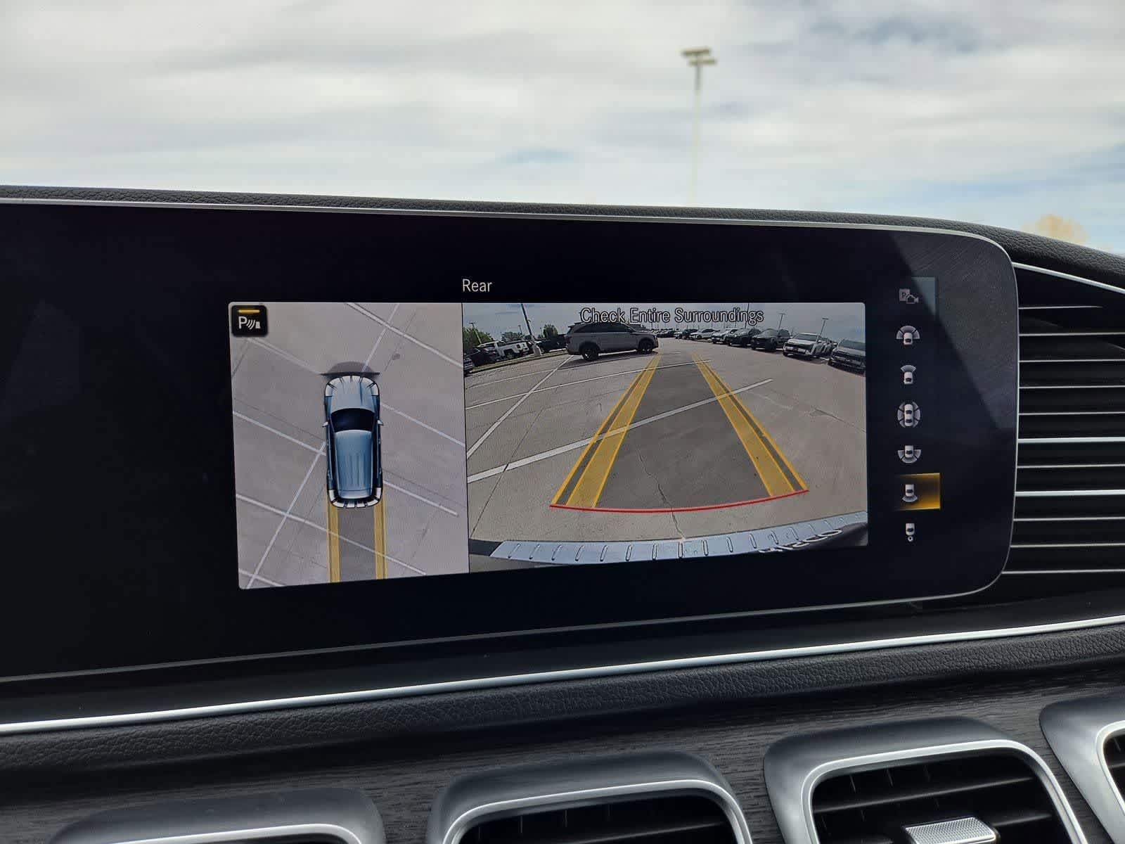 Thumbnail: 2022 Mercedes-Benz GLE - 29