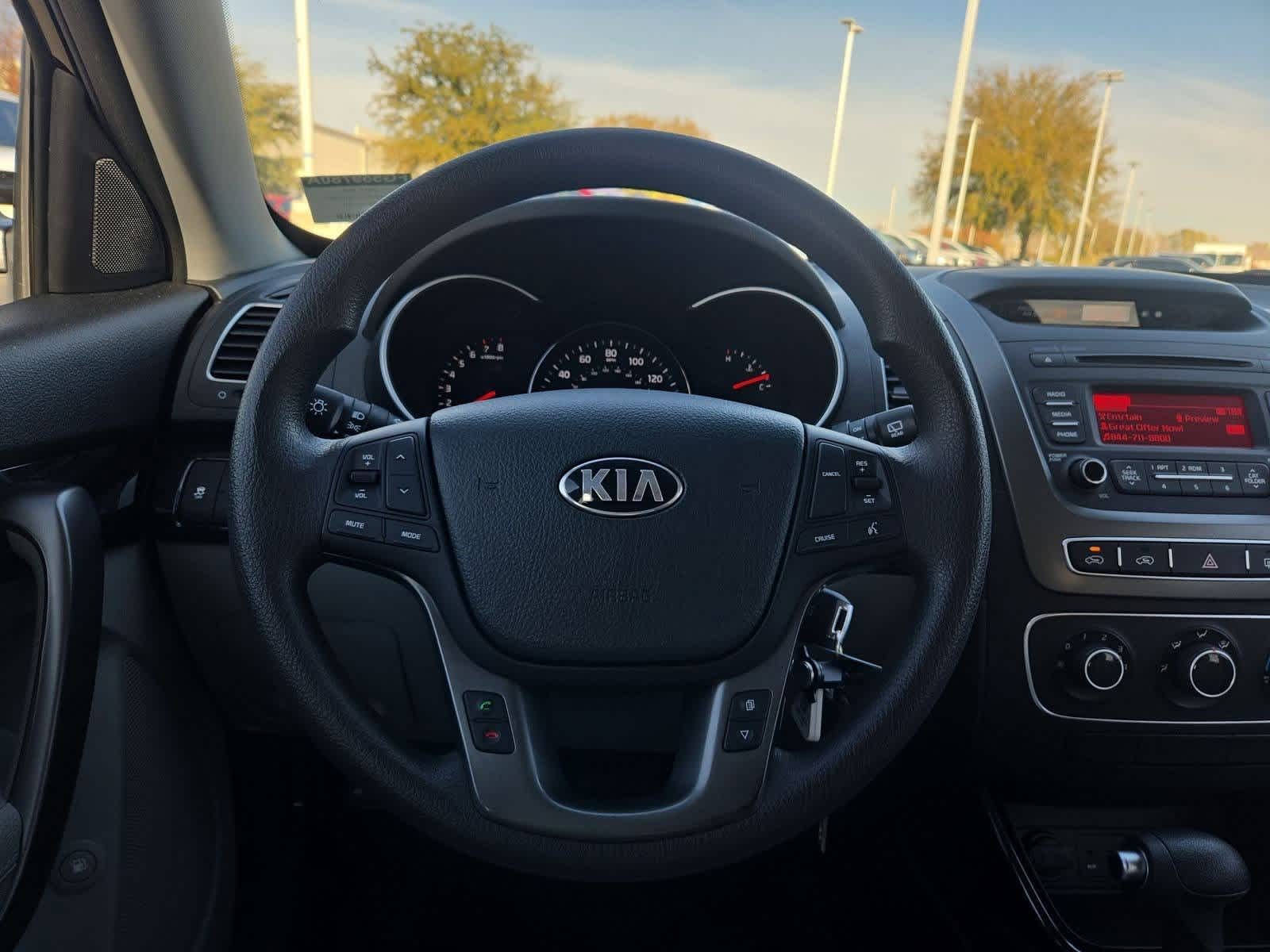 Thumbnail: 2015 Kia Sorento - 21