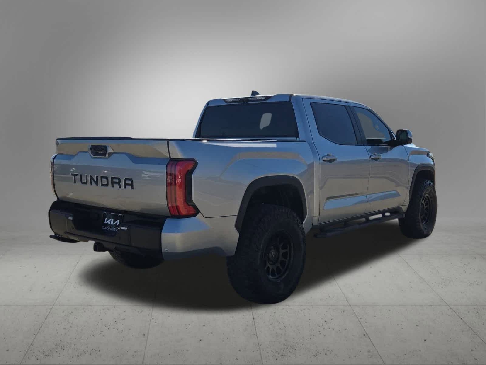 Thumbnail: 2024 Toyota Tundra - 6