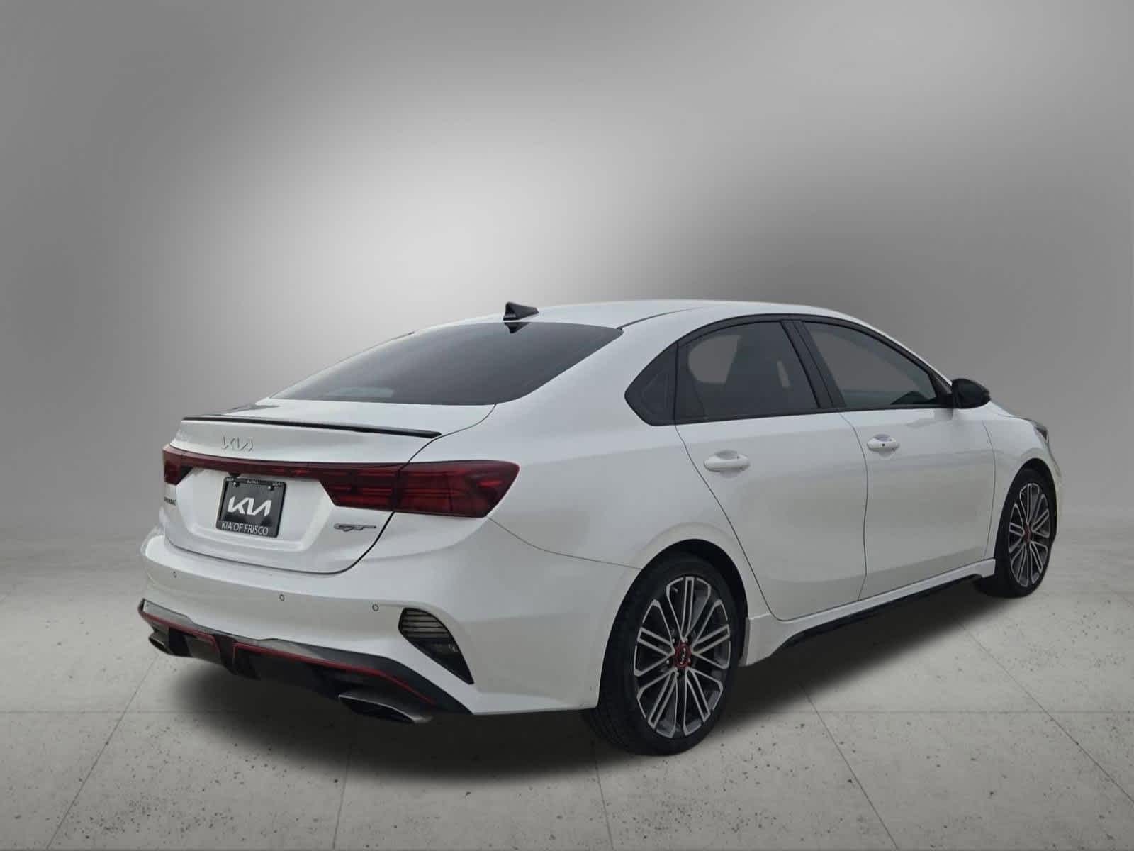 Thumbnail: 2023 Kia Forte - 6