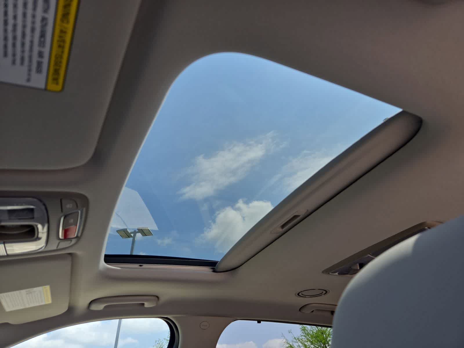 Thumbnail: 2025 Kia Telluride - 17