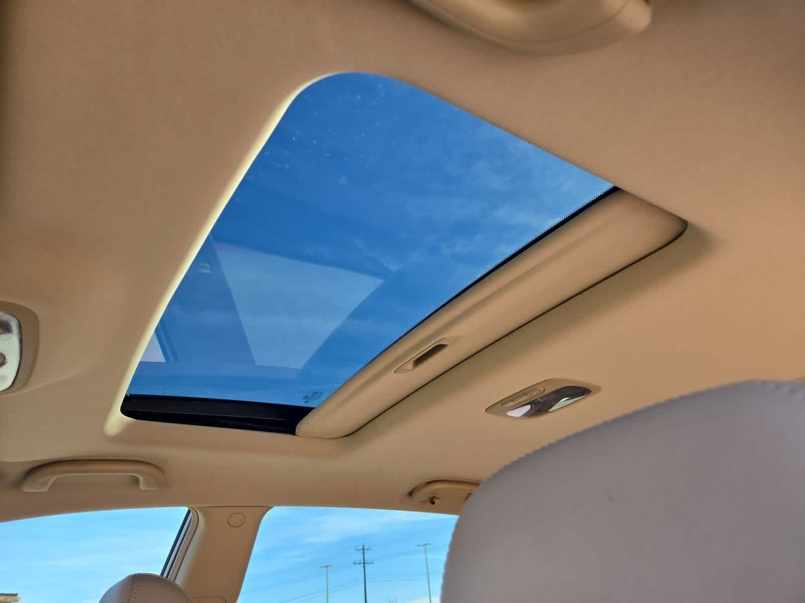 Thumbnail: 2007 Kia Rondo - 19