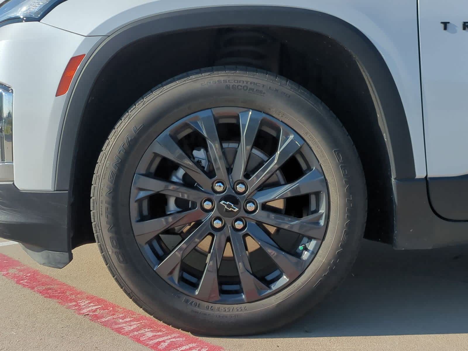 Thumbnail: 2022 Chevrolet Traverse - 13