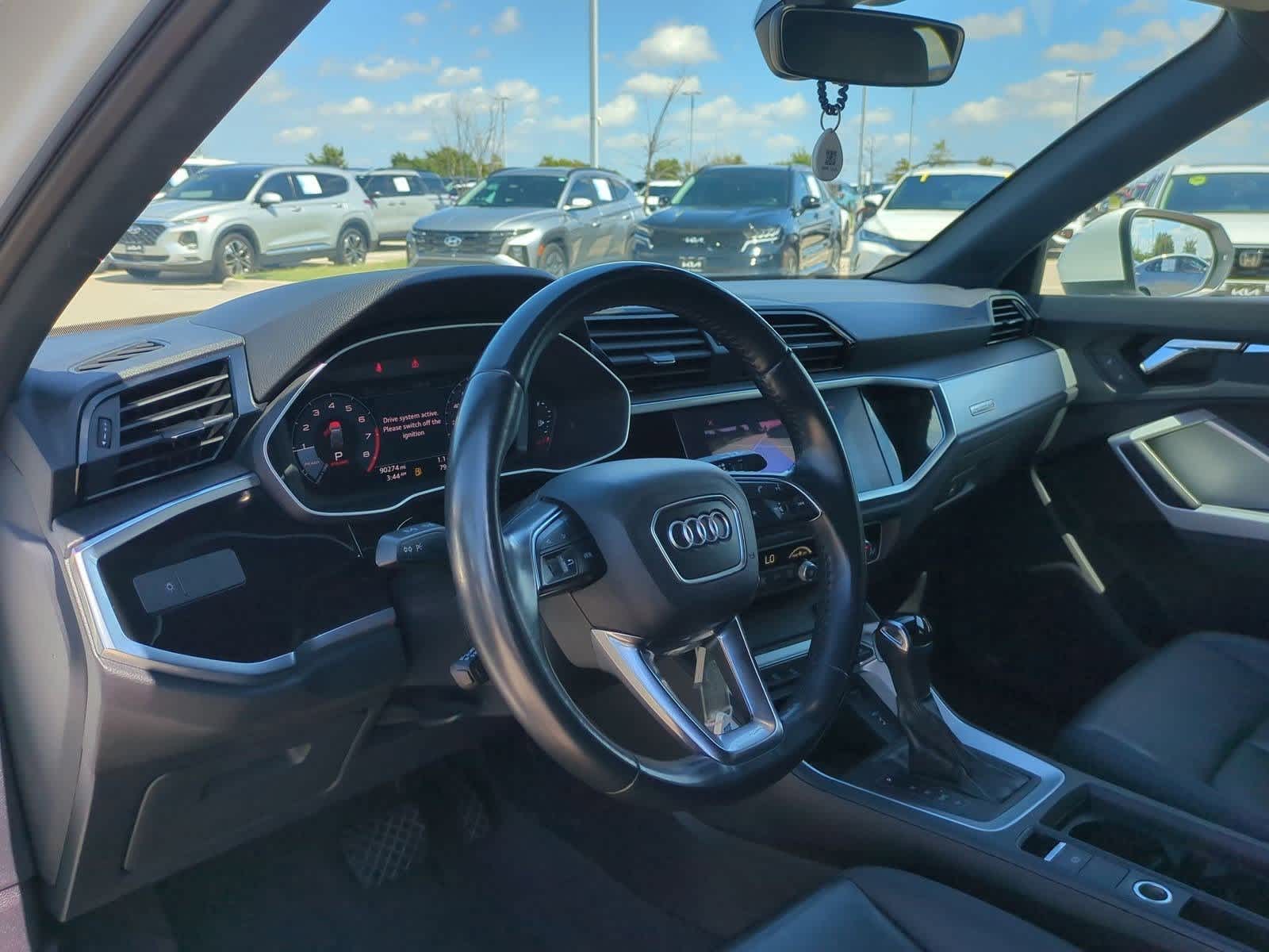 2020 Audi Q3 Premium photo 2